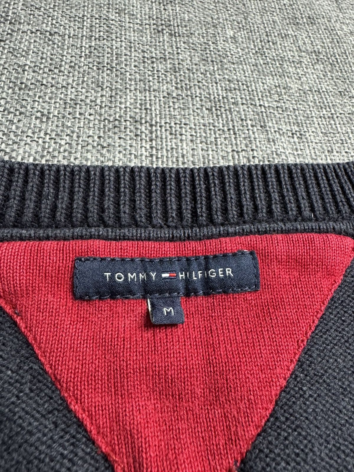 Tommy Hilfiger × Vintage Voyage Tommy Hilfiger sweater M Size M / US 6-8 / IT 42-44 - 4 Thumbnail