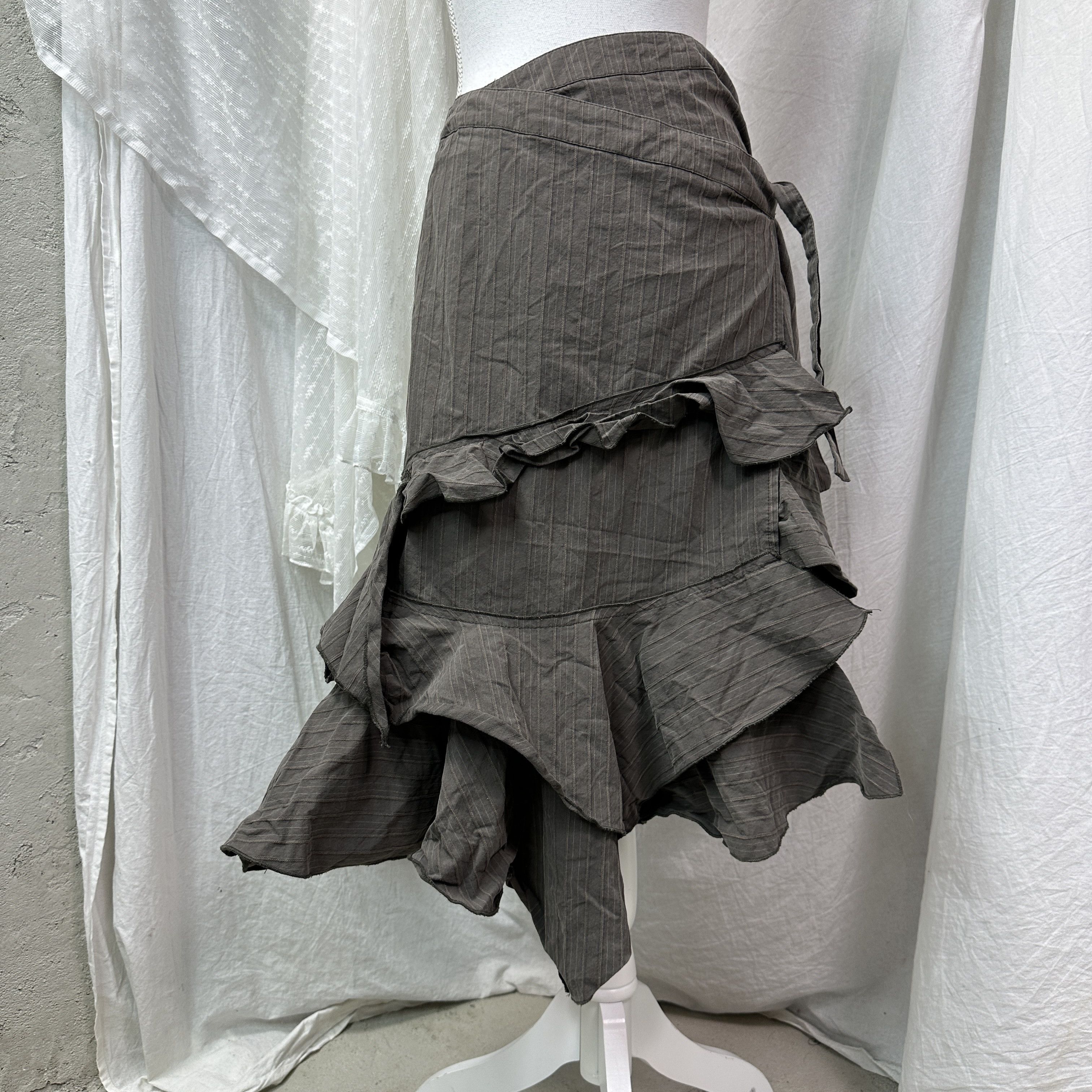 Vintage Vintage Avant Garde Military Asymmetrical Wrapped Skirt 00s Size 25" / US 0 / IT 36 - 4 Thumbnail
