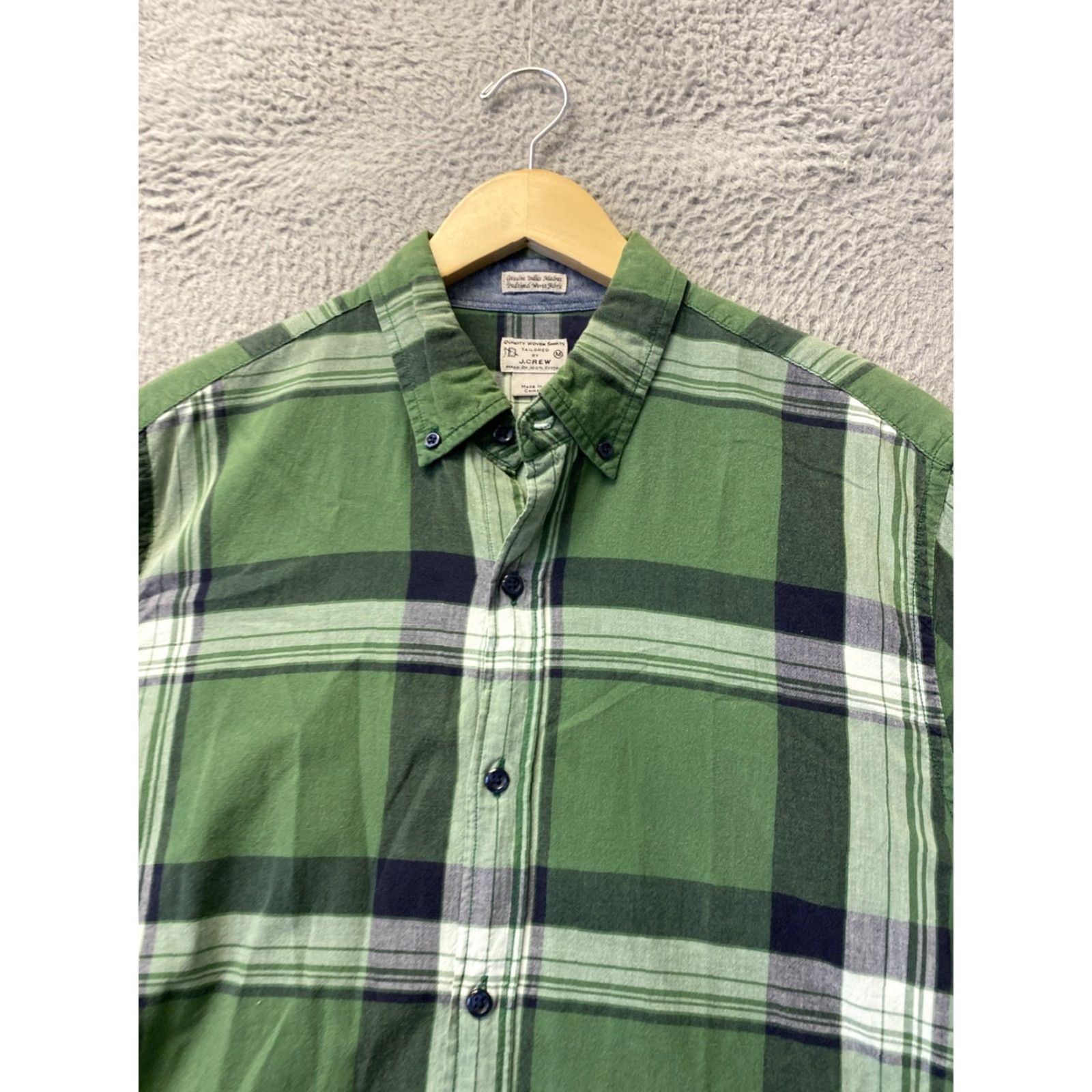 J.Crew J. Crew Button Shirt Men’s M Green White Madras Plaid Lightweight Button-Up Long Sleeve Collared Spread Cotton Regular Classic Mens Size US M / EU 48-50 / 2 - 2 Thumbnail