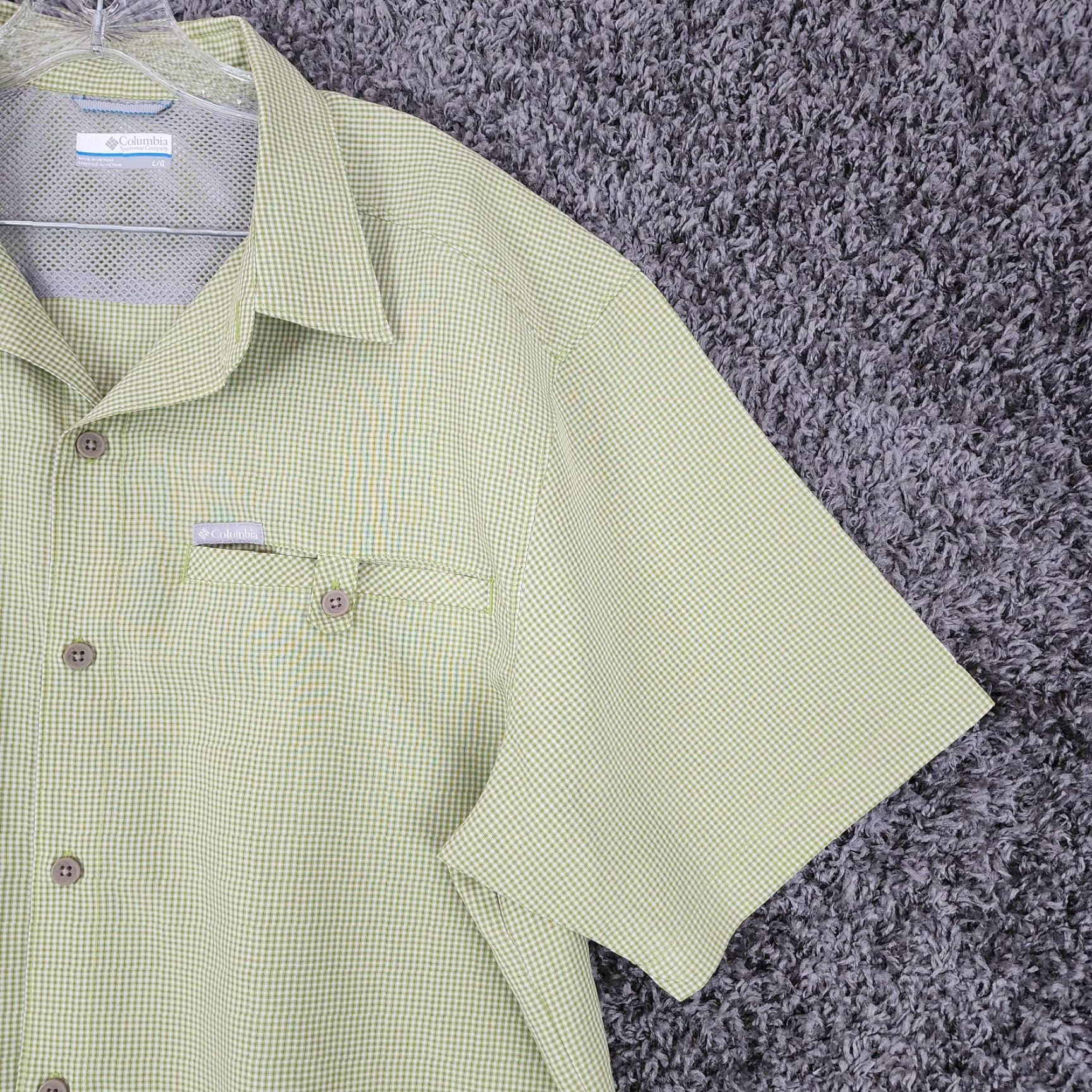 Vintage Columbia Shirt Mens Short Sleeve Button-Up Green Patterned Size L Size US 33 - 3 Thumbnail
