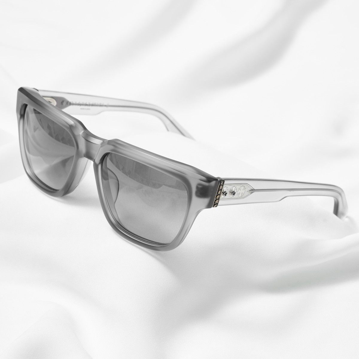Chrome Hearts CHROME HEARTS MIDIXATHRILL I MATTE GREY SUNGLASSES Size ONE SIZE - 2 Thumbnail