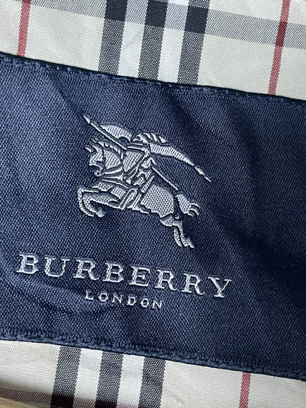 Burberry × Japanese Brand × Vintage Vintage Burberry London Nylon Cotton Coat (115) Size US L / EU 52-54 / 3 - 10 Thumbnail