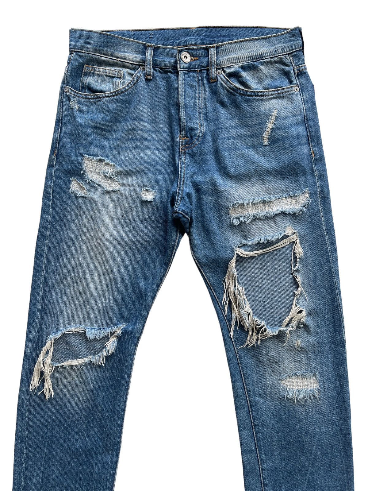 Japanese Brand Ripped Distressed Slim Tepered Denim Size US 30 / EU 46 - 2 Thumbnail