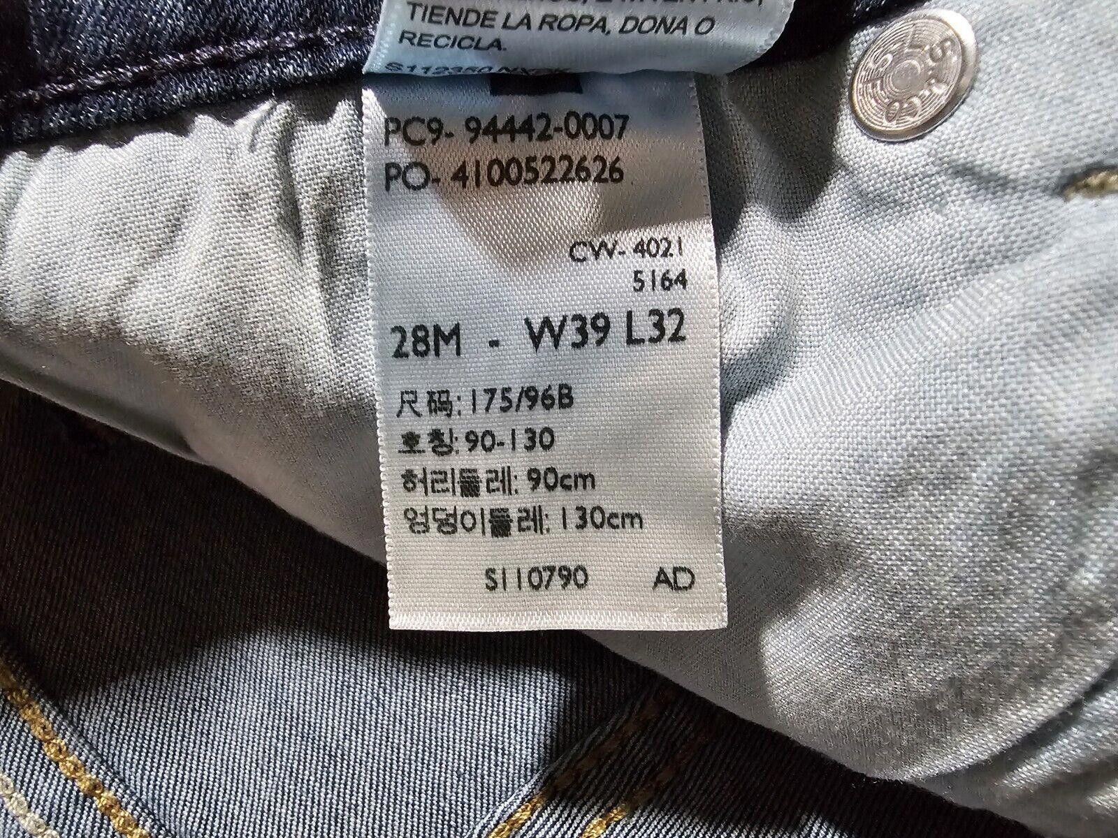 Designer levi strauss signature Gold 28M midrise straight jeans NWT Size 39" - 4 Thumbnail