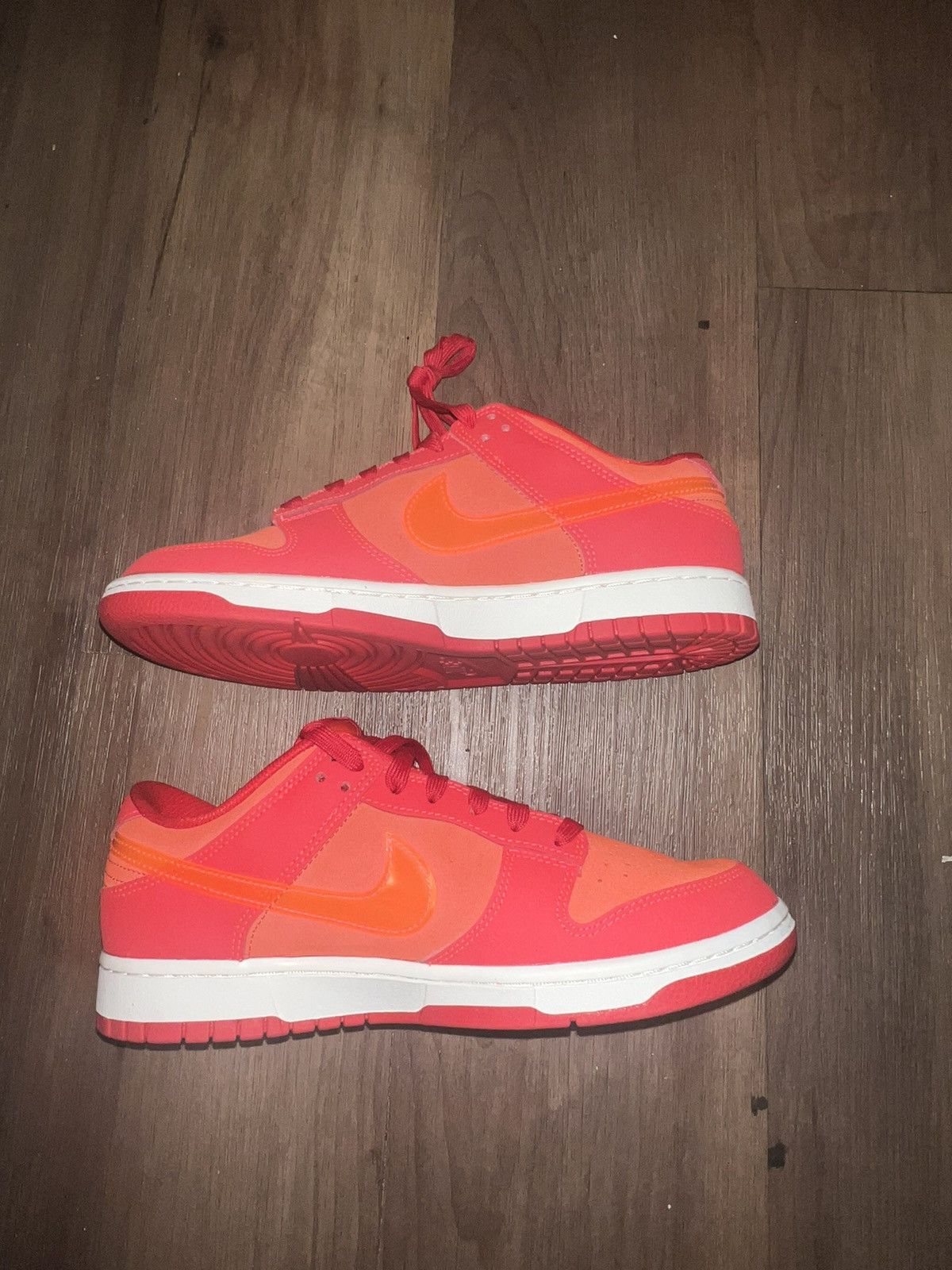 Nike DUNK LOW 'ATL' Size US 9 / EU 42 - 2 Thumbnail