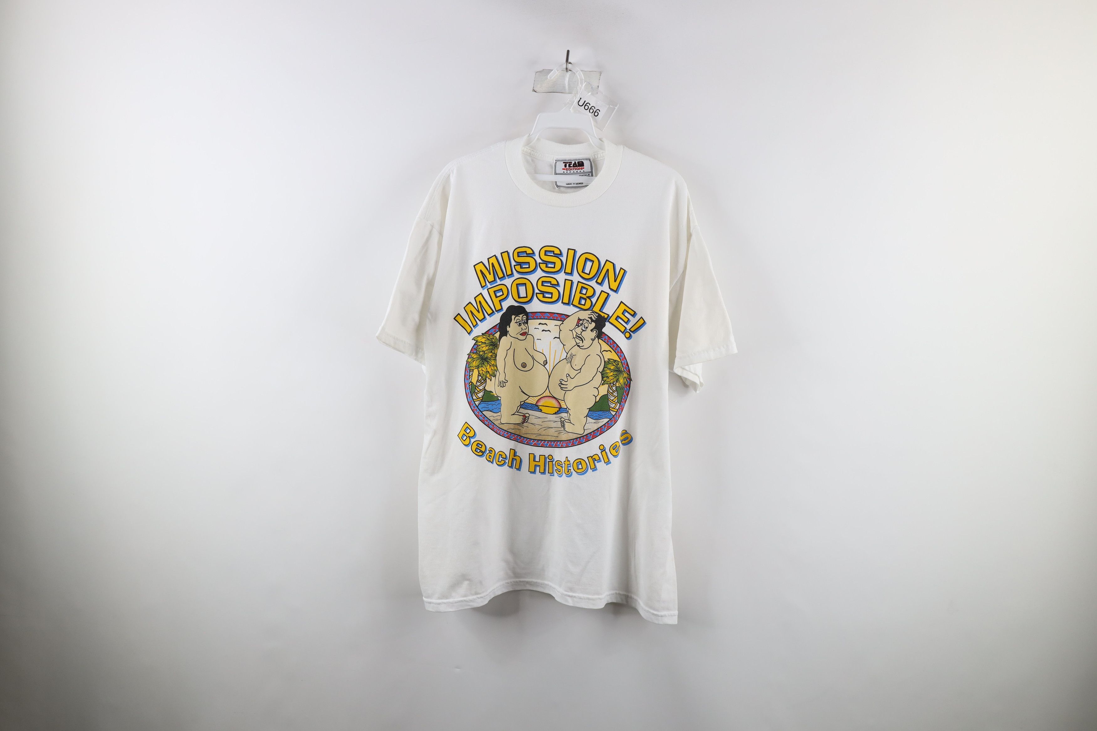 Vintage Vintage 90s Streetwear Beach Survivor Naked T-Shirt White Size US L / EU 52-54 / 3 - 1 Thumbnail