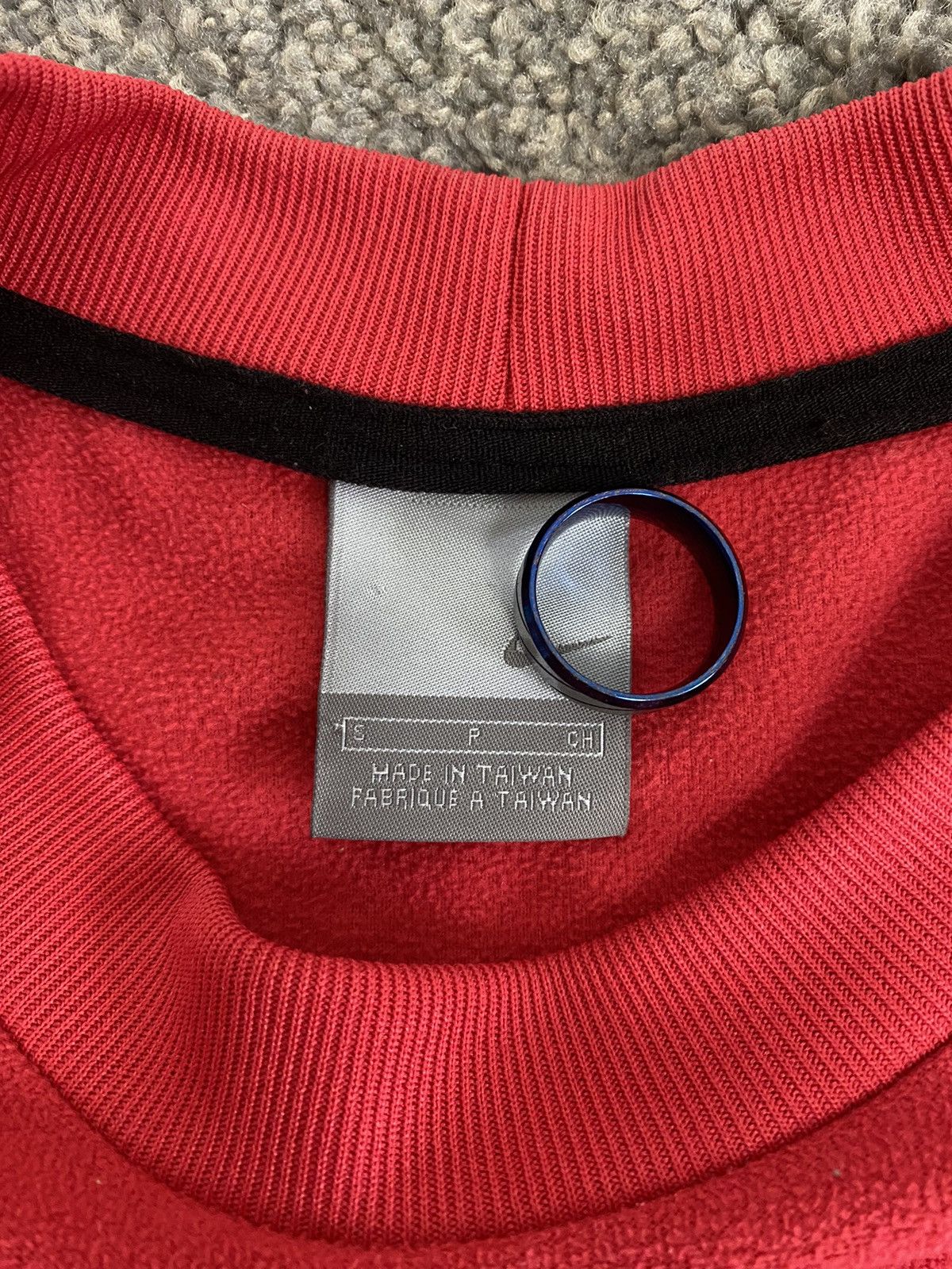 Nike × Vintage Y2k red silver tag nike fleece pullover Size US S / EU 44-46 / 1 - 3 Thumbnail