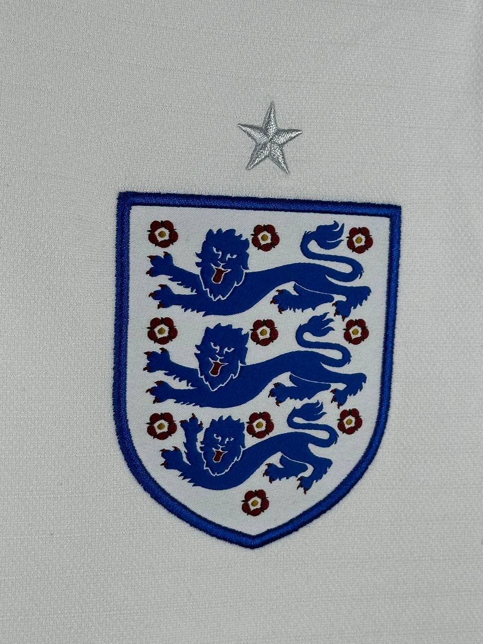 Nike × Vintage ENGLAND Nike WORLD CUP FOOTBALL HOME JERSEY #7 BECKHAM Size US L / EU 52-54 / 3 - 6 Thumbnail