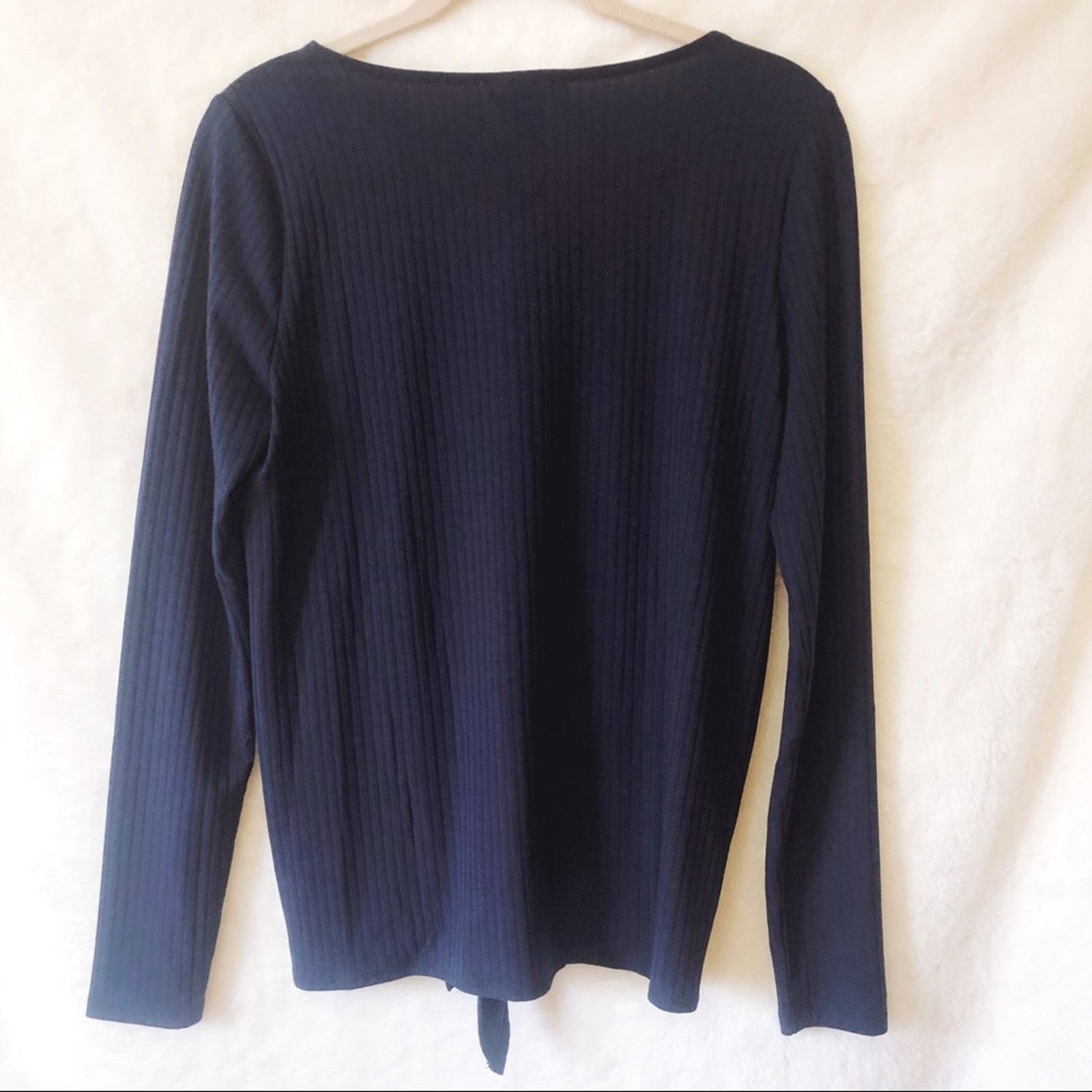 Loft LOFT Blue Button Tie Hem Long Sleeve Shirt Size XS / US 0-2 / IT 36-38 - 3 Thumbnail