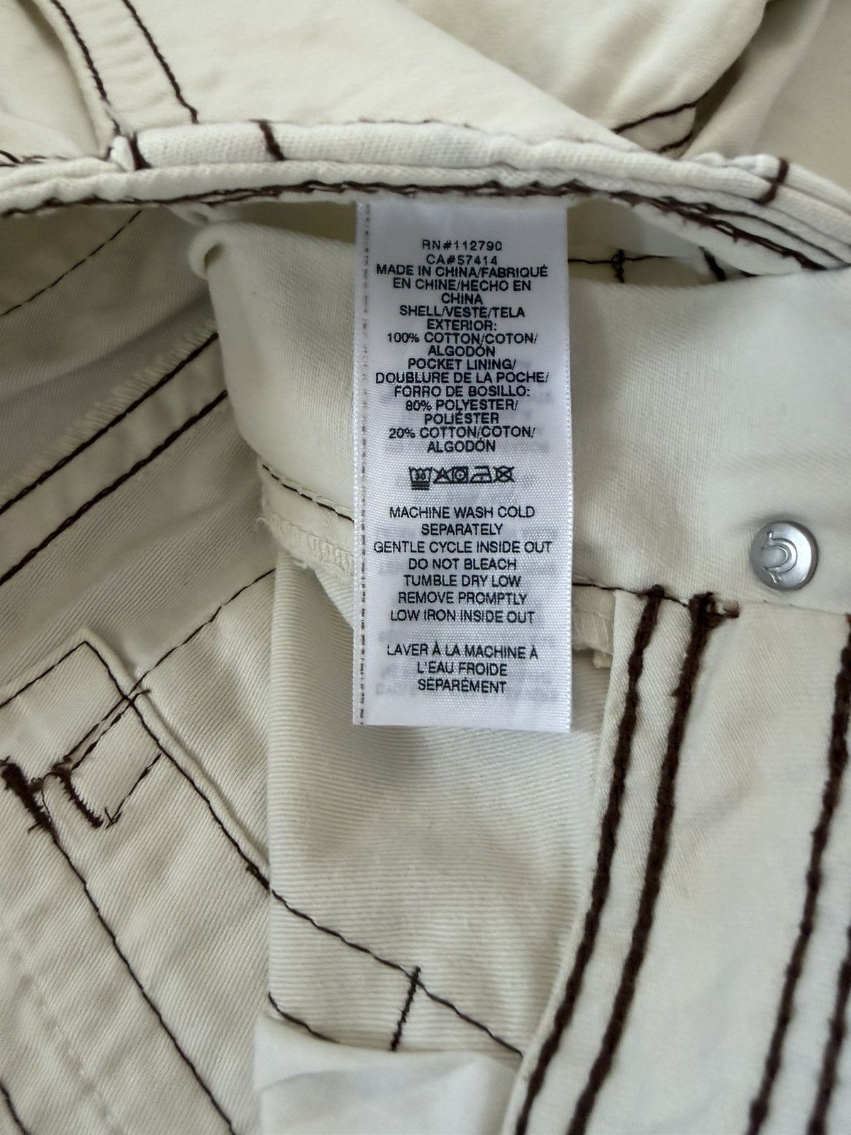 True Religion White True Religion Jeans w/ Black Mega T Stitch Size US 27 - 10 Thumbnail