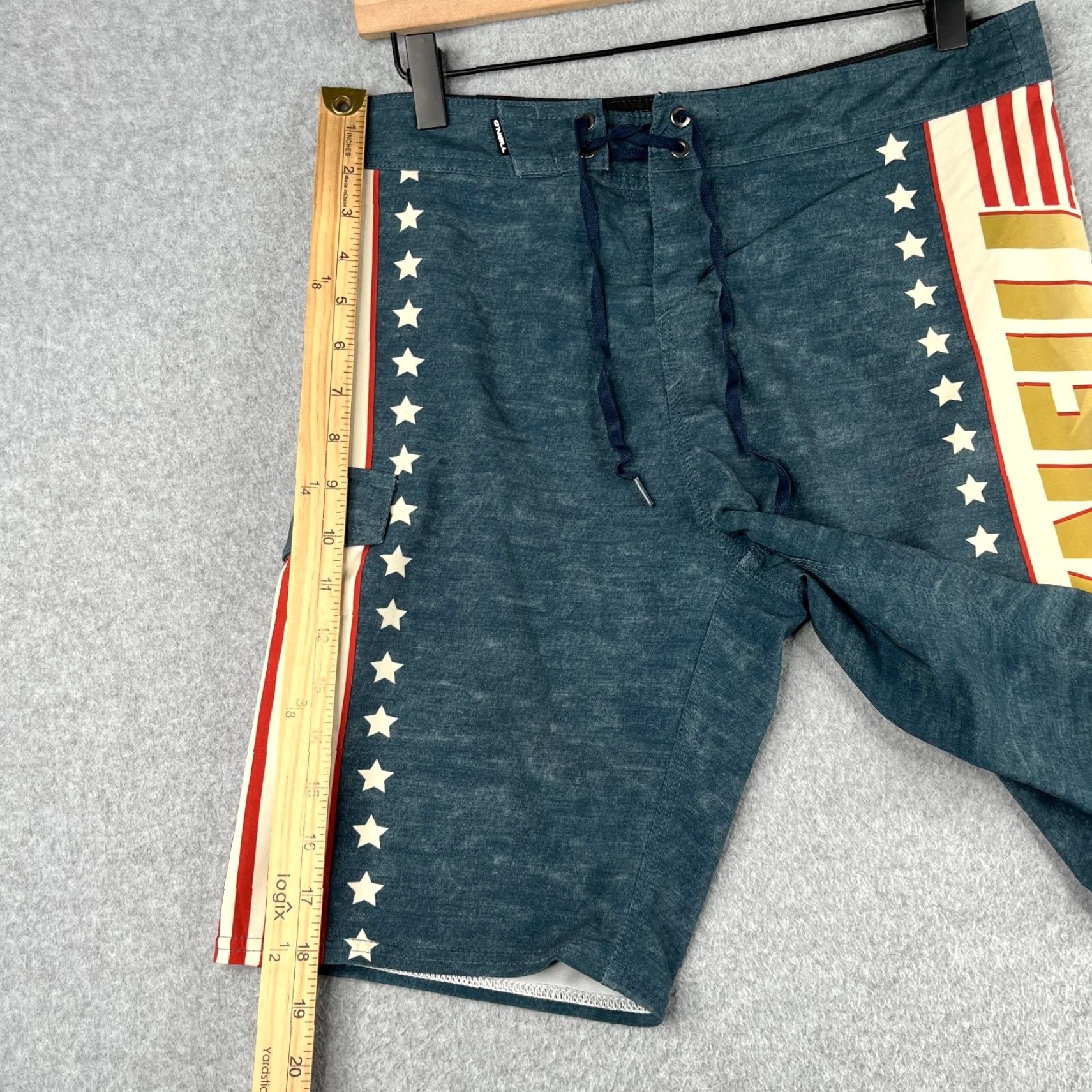 O'Neill O'Neill Swim Trunks Mens 28 Navy Blue USA Stars Cargo Pocket Board Shorts Size US 28 / EU 44 - 4 Thumbnail