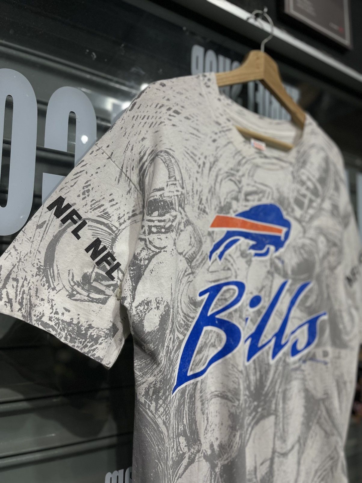 Other Vintage 90’s AOP NFL Buffalo Bills Size US L / EU 52-54 / 3 - 3 Thumbnail