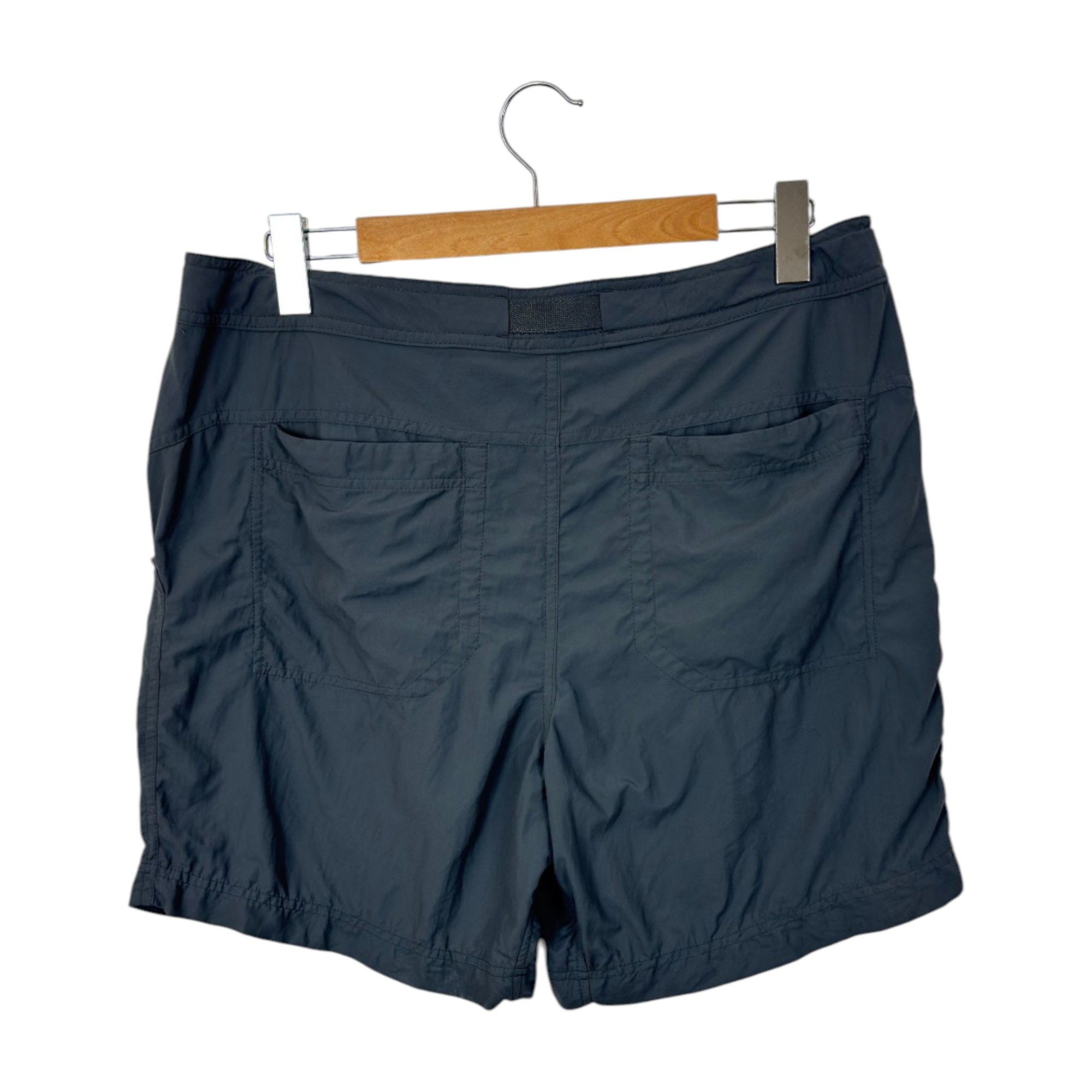 Mountain Hardwear Men's Hiking shorts Size US 36 / EU 52 - 2 Thumbnail