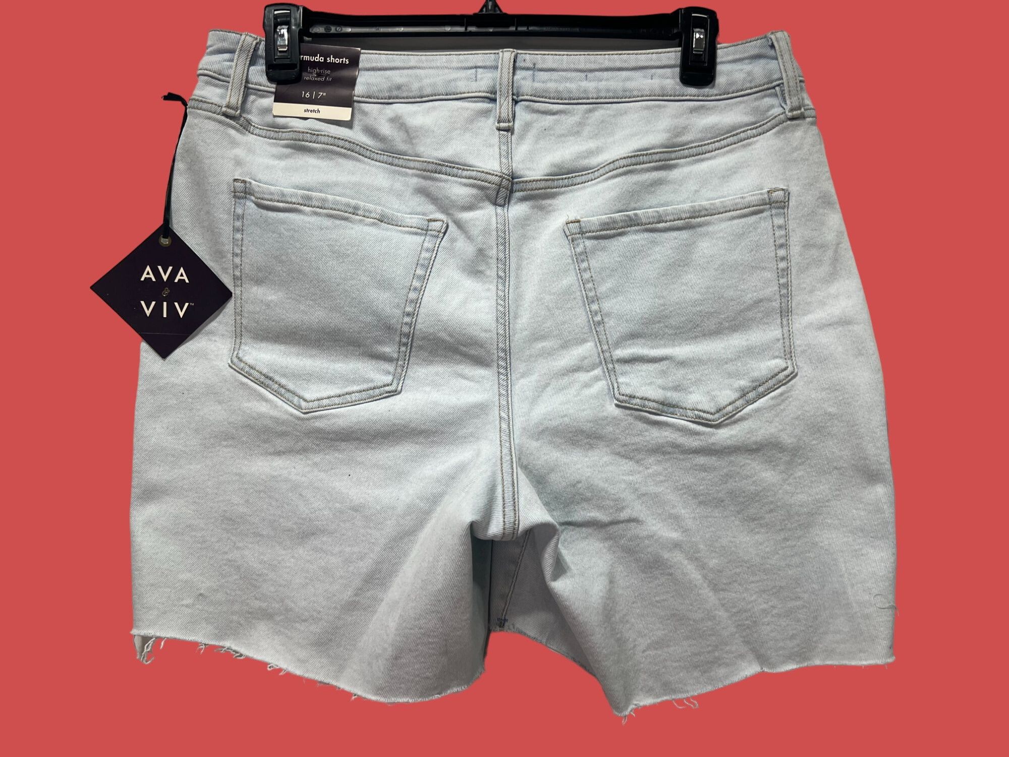 Other Ava & Viv - Women's High-Rise Bermuda Jean Shorts - 7in inse Size 38" / US 16 / IT 52 - 3 Thumbnail