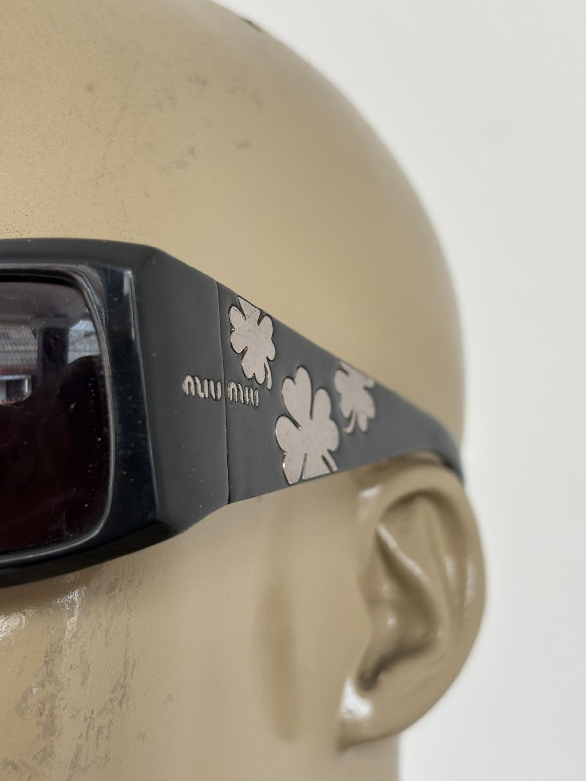 Miu Miu 2000s MIU MIU Sunglasses Size ONE SIZE - 9 Thumbnail