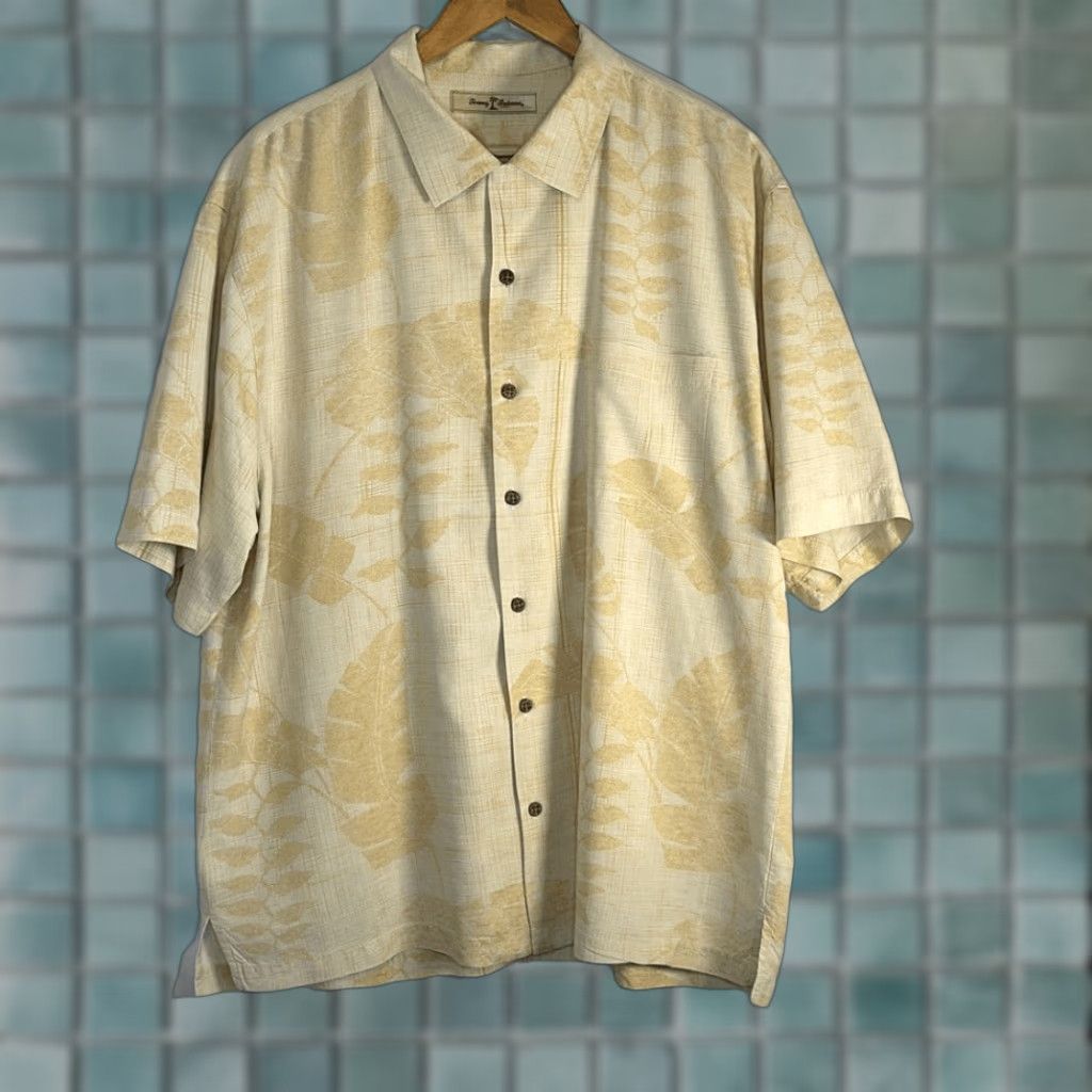 Tommy Bahama Tommy Bahama Shirt Mens Silk Short Sleeve Button Up L Cream Creator? (Note: Cannot add new info) Size US L / EU 52-54 / 3 - 1 Thumbnail