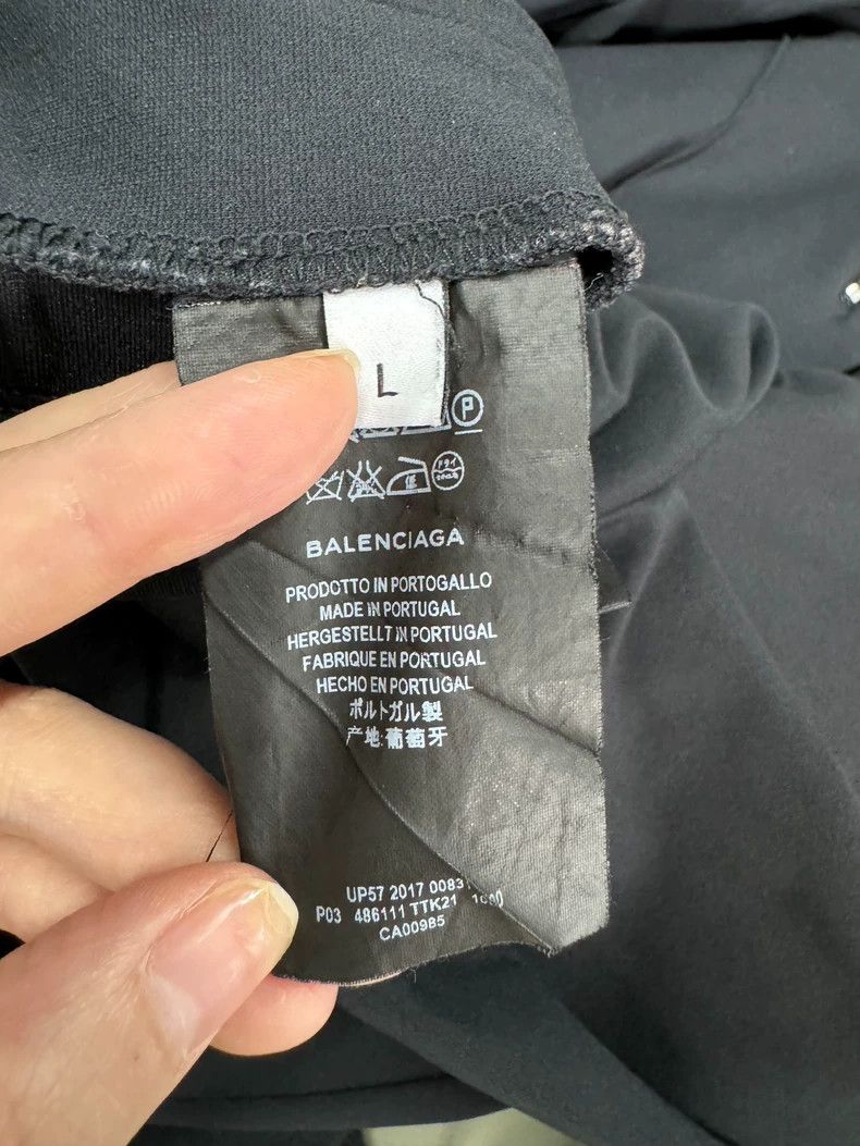 Balenciaga Balenciaga size L Small logo sweatpants trousers black Size US 26 / EU 42 - 5 Thumbnail