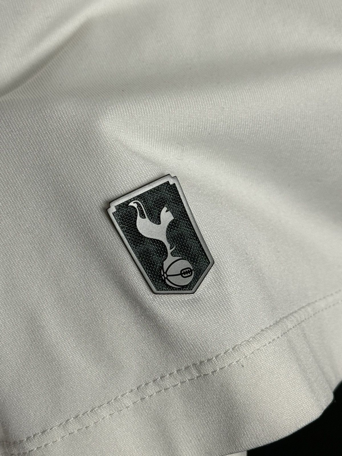 Under Armour Tottenham Hotspur 14/15 Home Football Jersey Size US S / EU 44-46 / 1 - 5 Thumbnail
