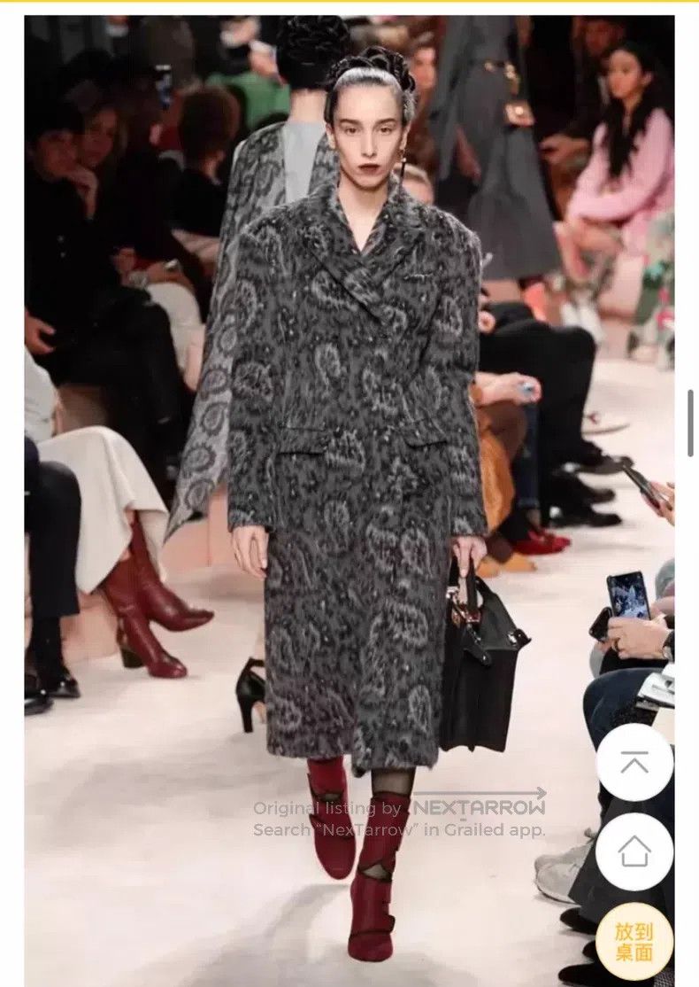 Fendi Fendi 20 Autumn-Winter haute couture series cashew flower Size XS / US 0-2 / IT 36-38 - 1 Thumbnail