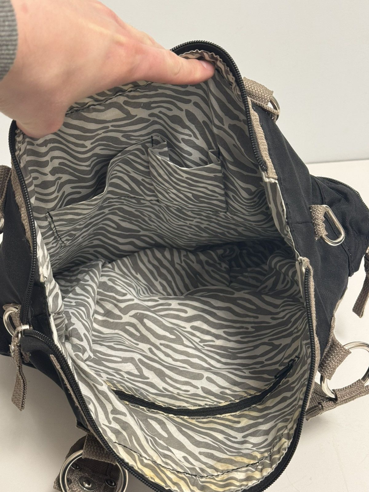 Other Catwalk Stylish Black Tote Bag Multi Pocket Nylon Shoulder Size ONE SIZE - 14 Thumbnail