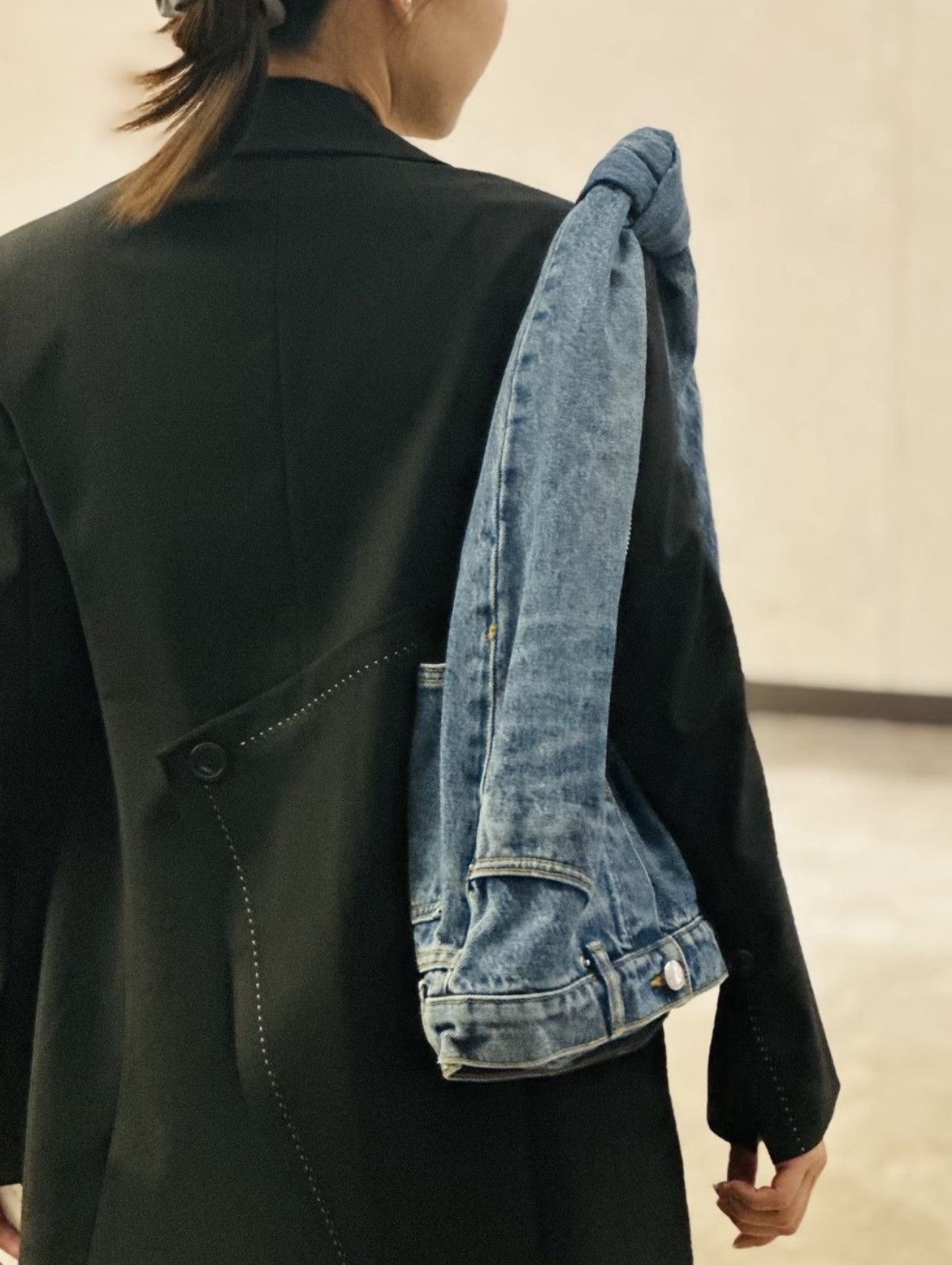 Alexander Wang Alexander Wang Zipped Denim Hobo Bag Size ONE SIZE - 10 Thumbnail