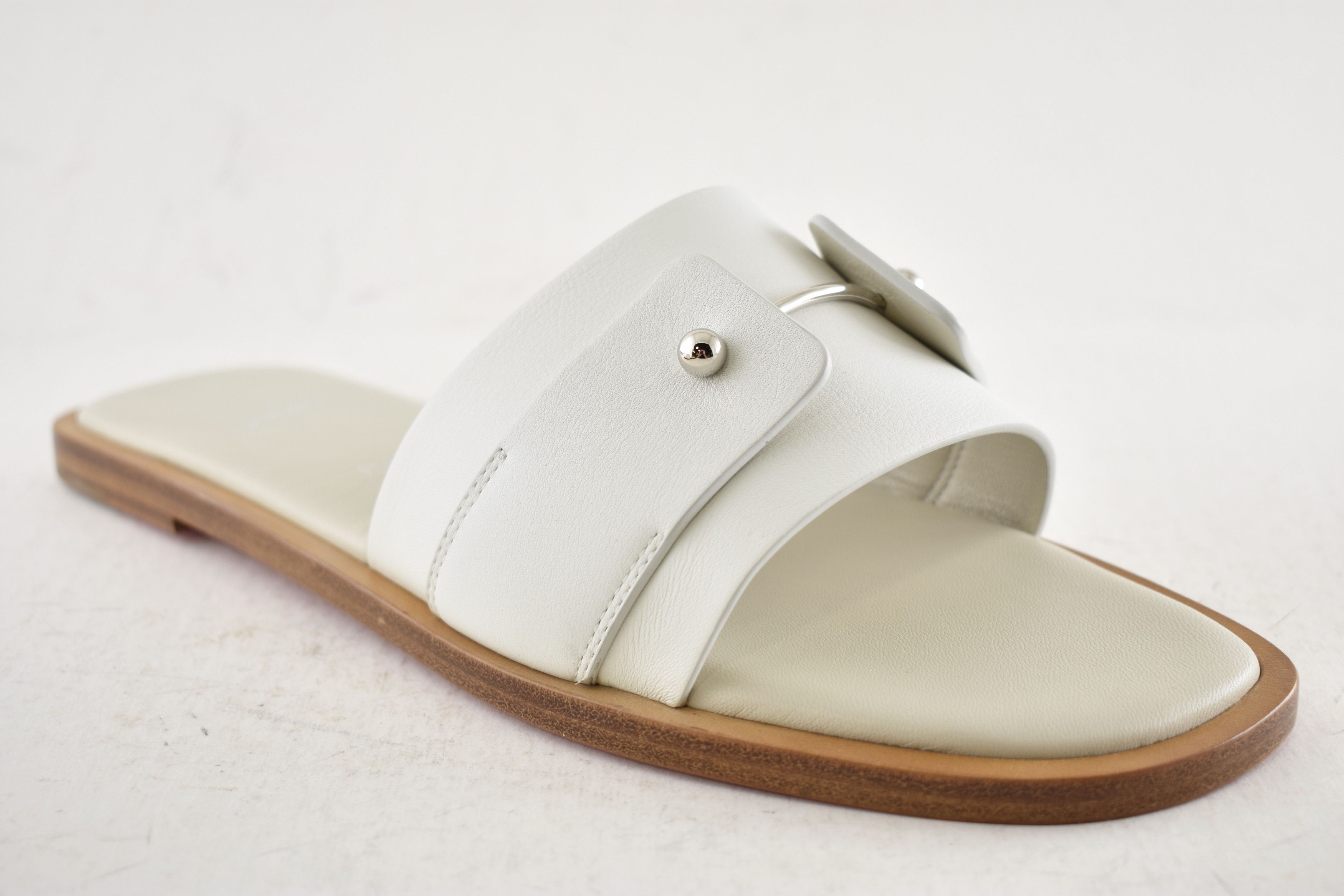 Christian Louboutin Chambelimule Donna Flat White Calf Leather Slide Sandal 36 Size US 6 / IT 36 - 6 Thumbnail