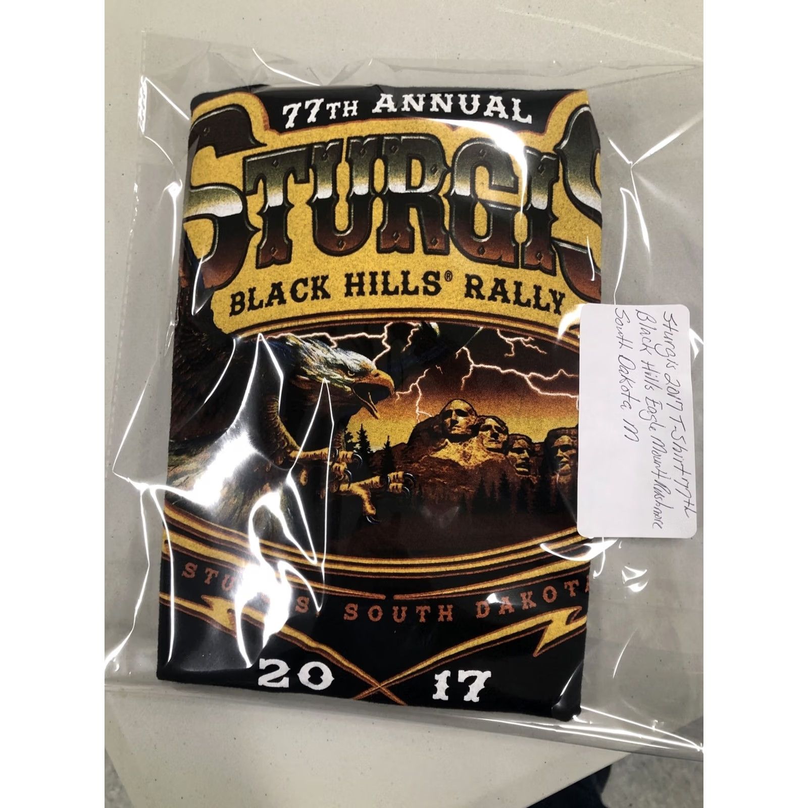 Vintage Sturgis 2017 T-shirt Black Hills Rally Eagle Mount Rushmore USA American Motorcycle Shirt M Men Size US M / EU 48-50 / 2 - 7 Thumbnail