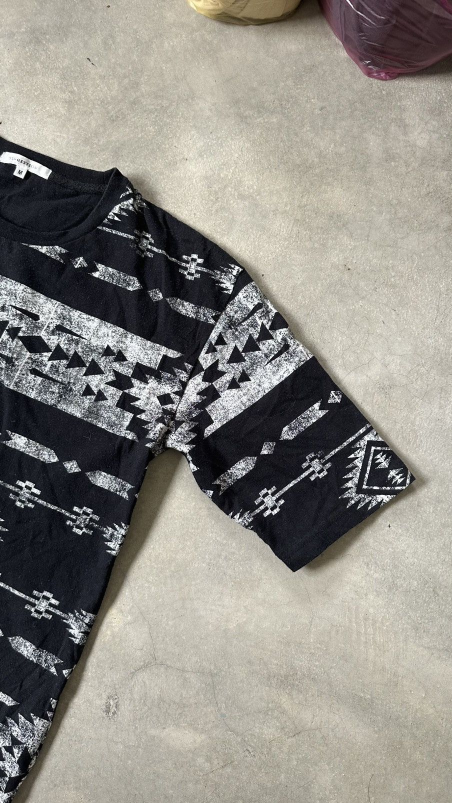 Japanese Brand SUGGESTION AZTEC NAVAJO TEE Size US M / EU 48-50 / 2 - 3 Thumbnail