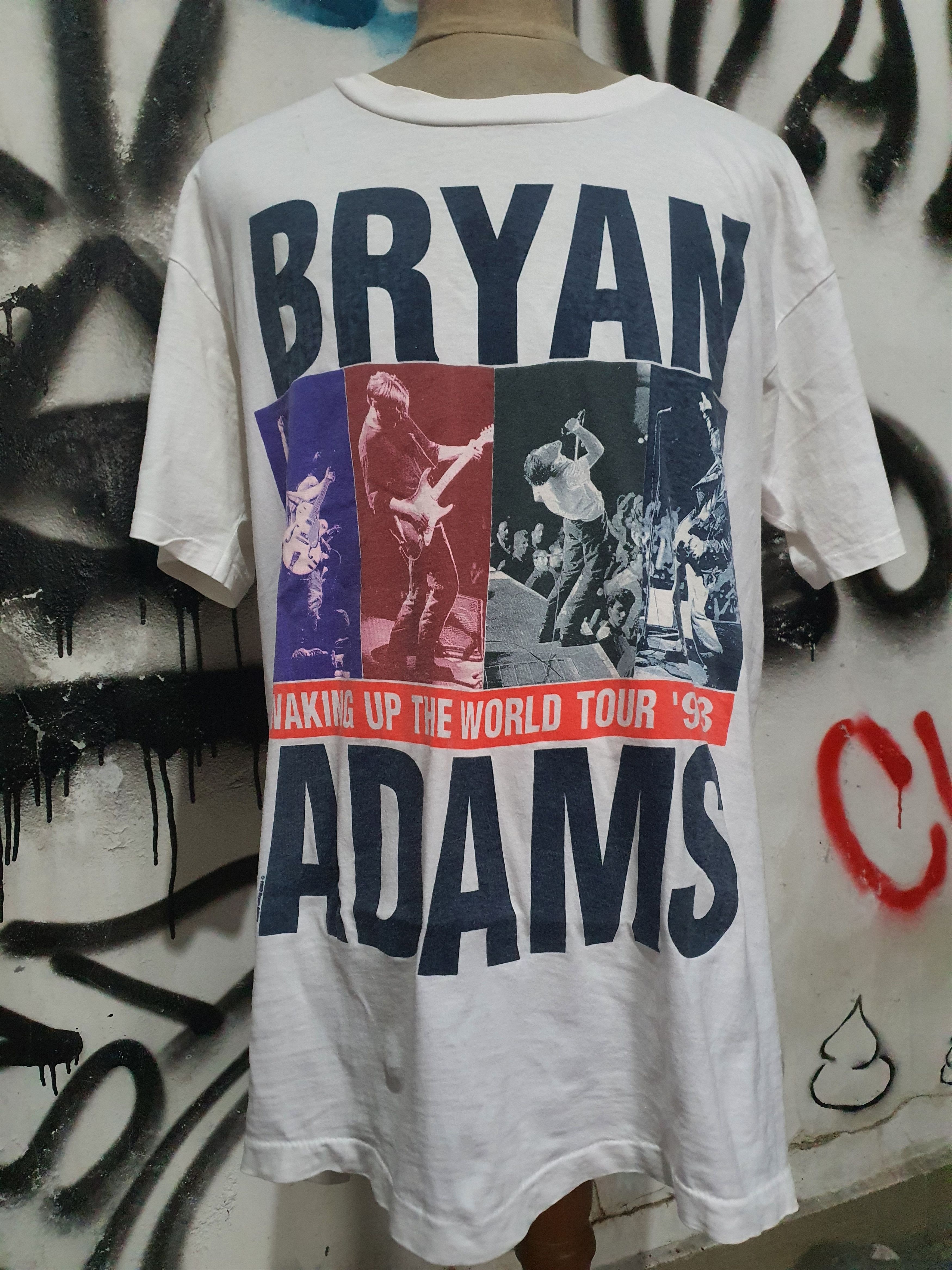 Band Tees 🌹 Bryan Adams XL 🌹 Size US XL / EU 56 / 4 - 16 Thumbnail