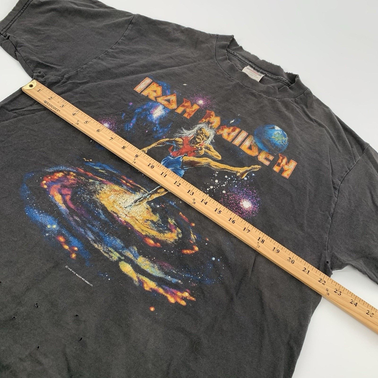 Tultex Vintage 1998 Iron Maiden Virtual World Tour T-Shirt XL Mens Size US XL / EU 56 / 4 - 5 Thumbnail