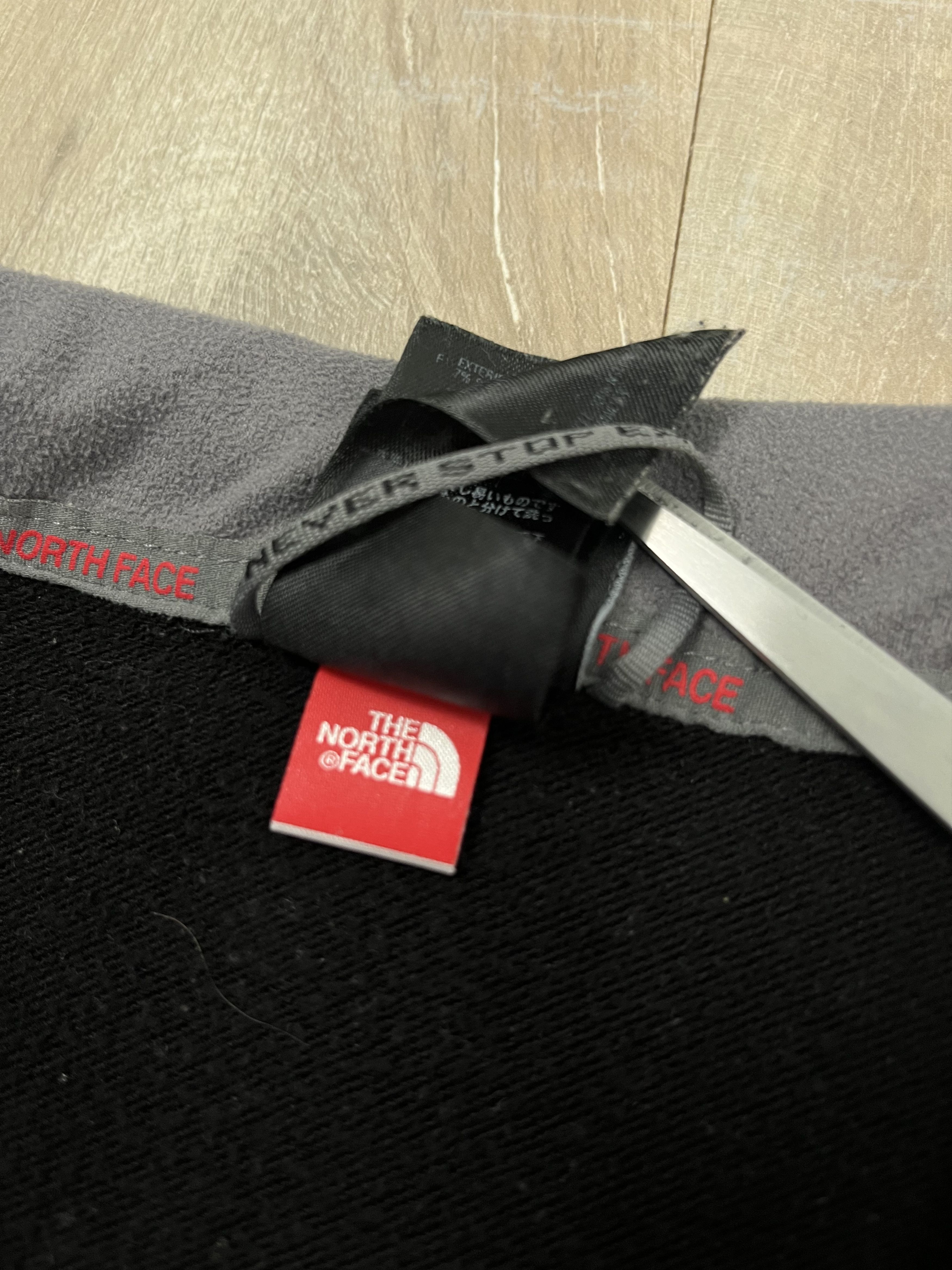 The North Face Vintage The North Face Windstopper Softshell Zip Jacket Size XL / US 12-14 / IT 48-50 - 8 Thumbnail