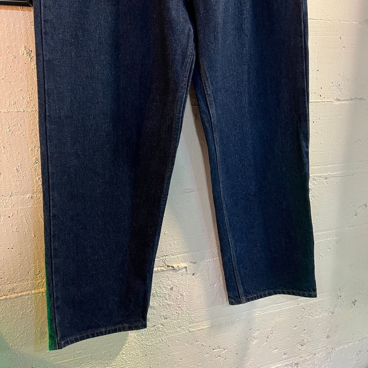 Other Vintage 90's Prison Blues Raw Denim Relaxed Fit Jean 37 x 28 Size US 37 - 7 Thumbnail