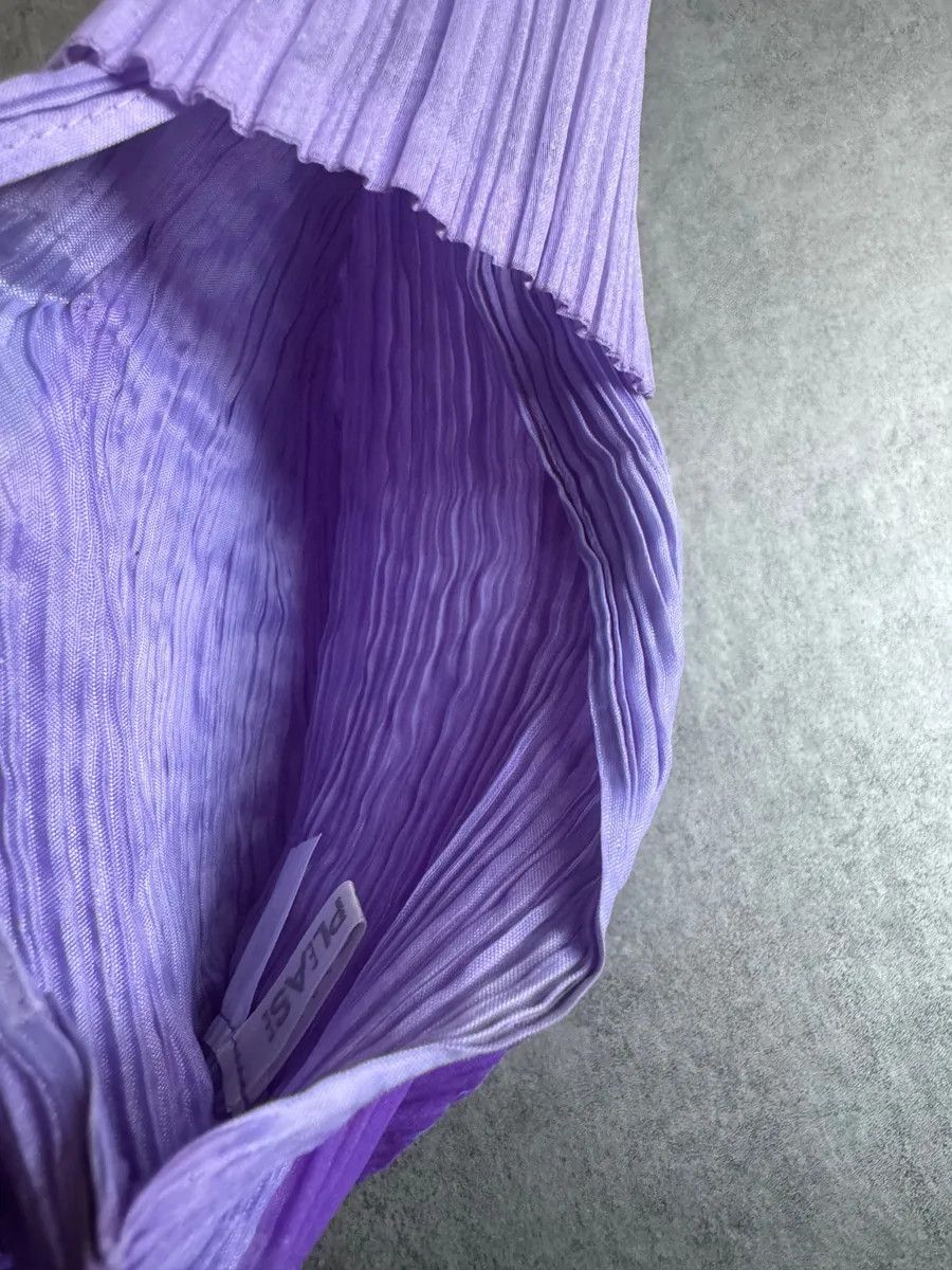 Issey Miyake × Vintage SS2024 Issey Miyake Pleats Please Polyester Purple Tote Bags Size ONE SIZE - 4 Thumbnail