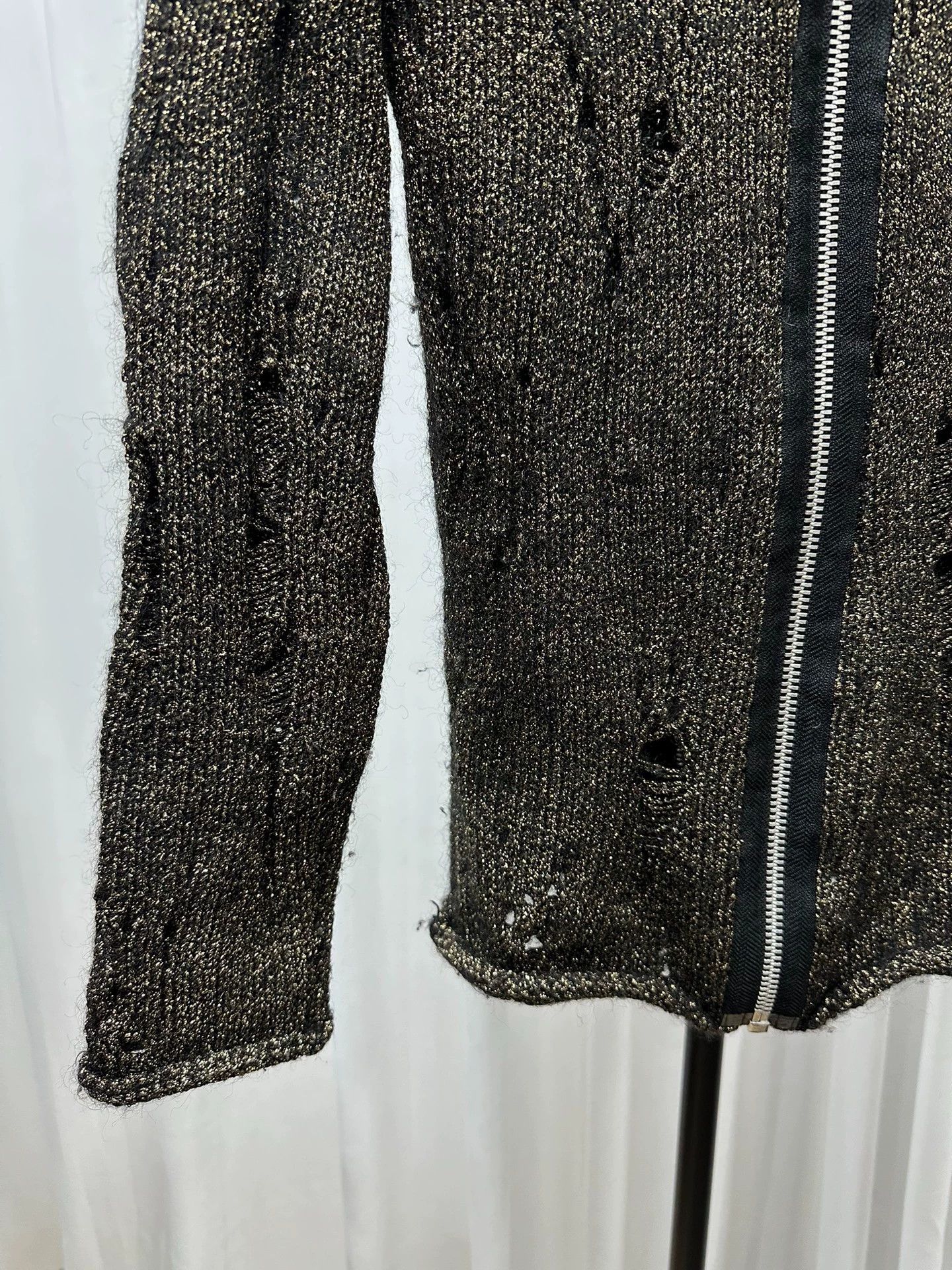 Tricot Comme des Garcons Comme des Garçons Tricot Worn Gold-Knit Sweater 33/80/59 Size XS / US 0-2 / IT 36-38 - 3 Thumbnail
