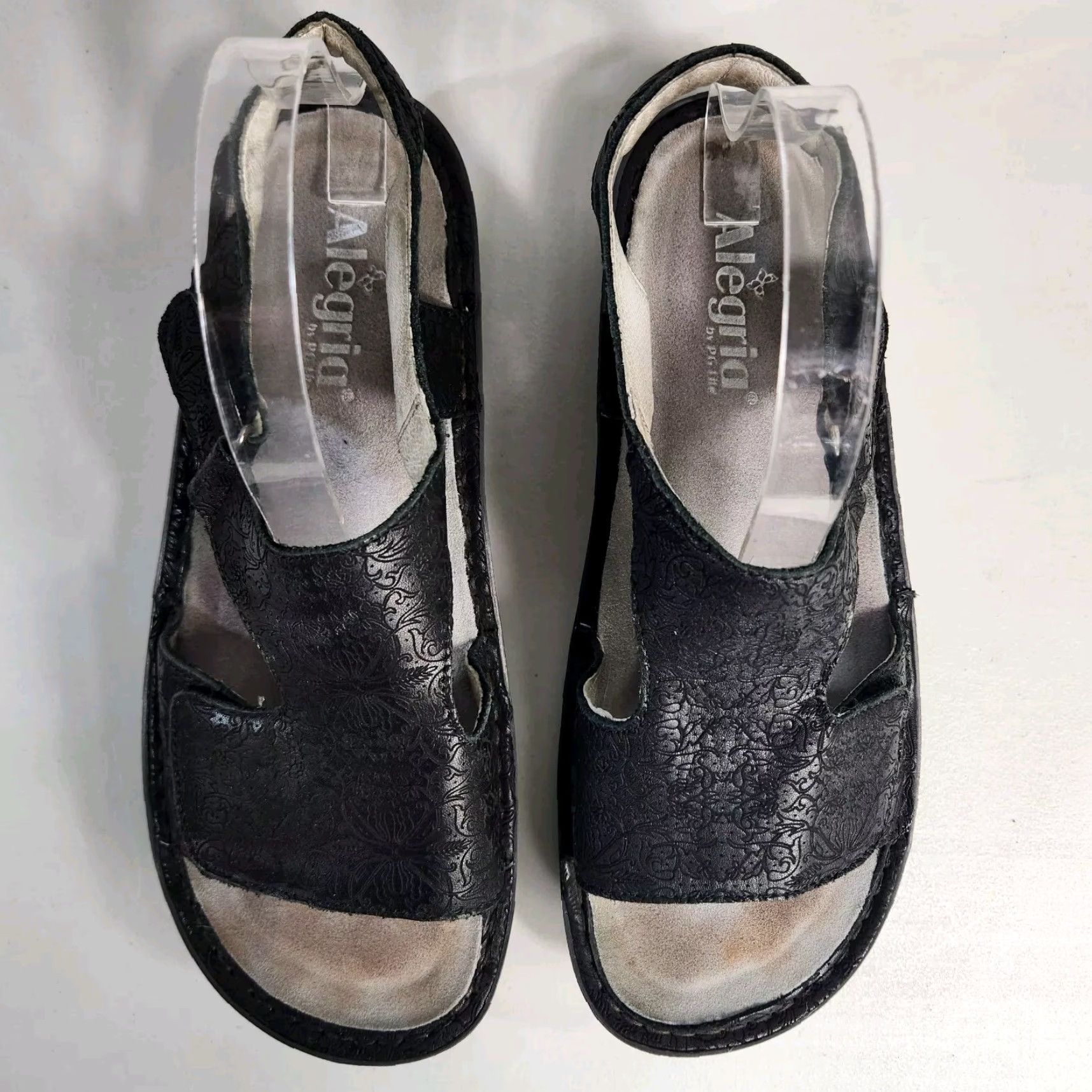 Vintage Alegria Viki Trellis Tooled Black Leather Flat Sandals Women's 40 Casual Bohemian Arch Support Size US 9 / IT 39 - 3 Thumbnail