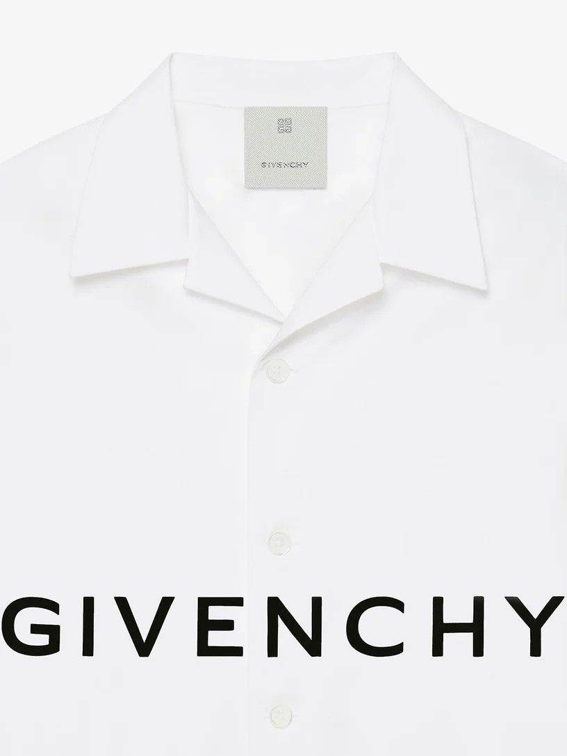 Givenchy 1srvl11e0725 SS Boxy Fit Shirt in White Size US L / EU 52-54 / 3 - 5 Thumbnail