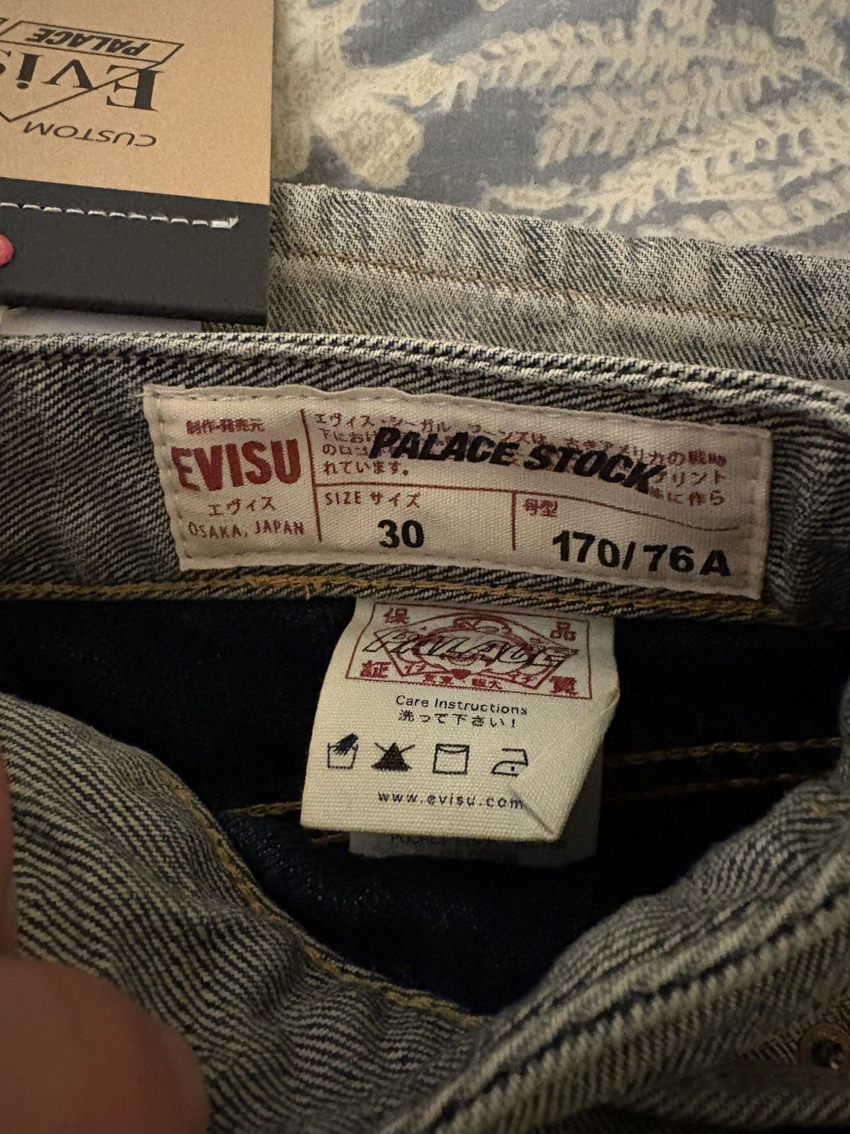 Evisu × Palace Palace x Evisu Long Denim Shorts Reverse Indigo Size US 30 / EU 46 - 7 Thumbnail