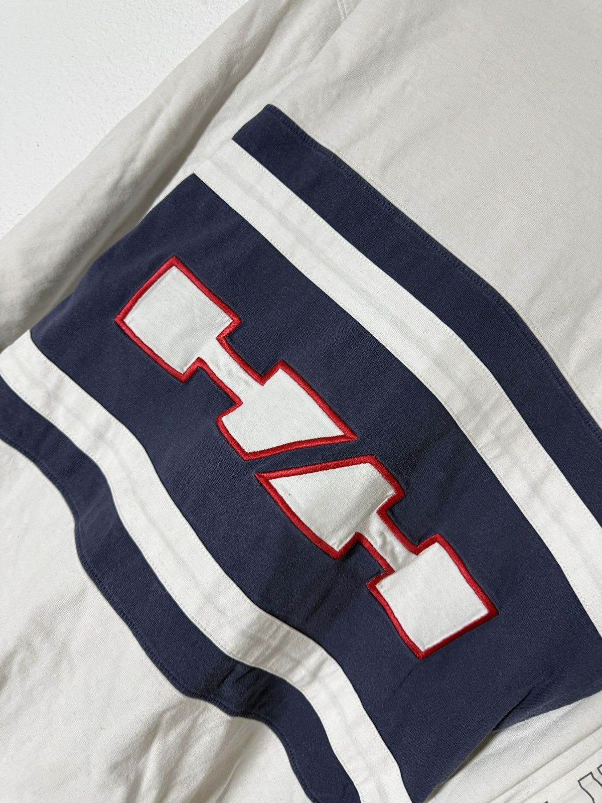 Helly Hansen Vintage Helly Hansen 90s Boxy longsleeve tshirt Size US M / EU 48-50 / 2 - 3 Thumbnail