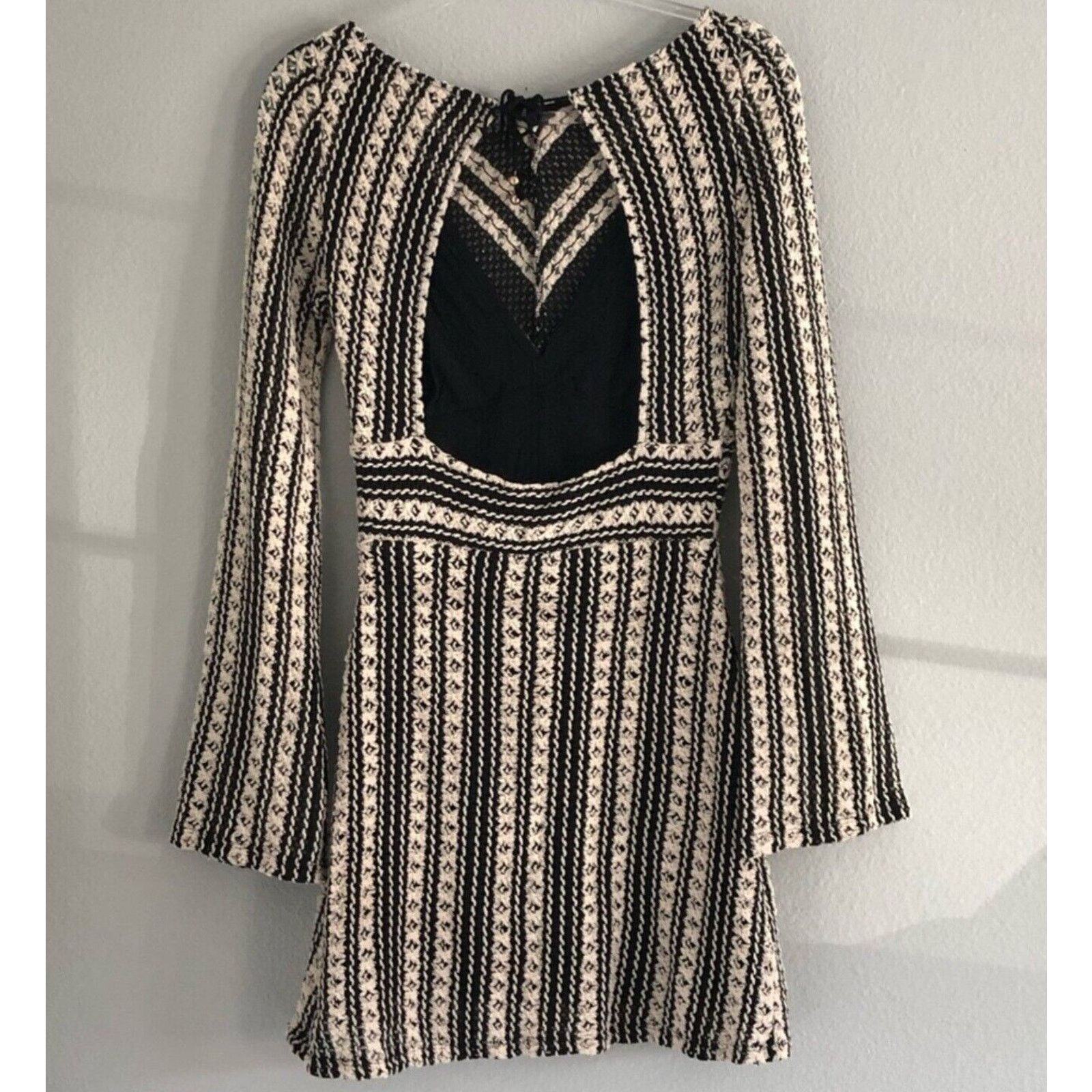 Free People Free People Women's Chiara Crochet Open Back Dress Size 4 Size S / US 4 / IT 40 - 6 Thumbnail