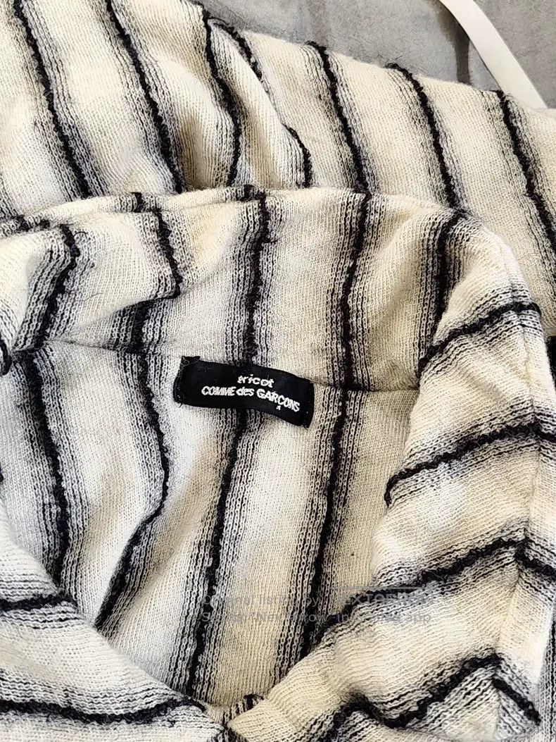 Comme des Garcons Comme des Garcons one-size-fits-all Striped Woolen Sweater Size XS / US 0-2 / IT 36-38 - 9 Thumbnail