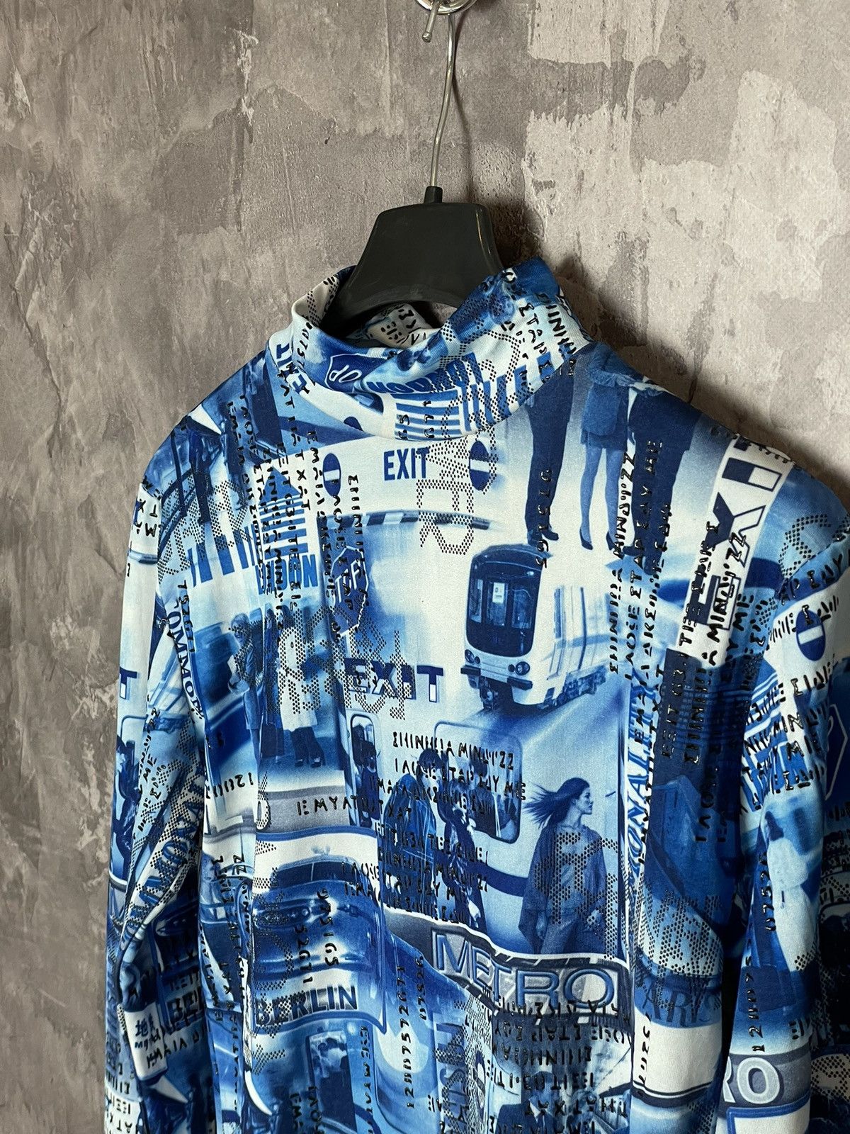 Affliction × Vintage Y2K abstract rhinestone overprint mesh top japan jpg style Size L / US 10 / IT 46 - 8 Thumbnail