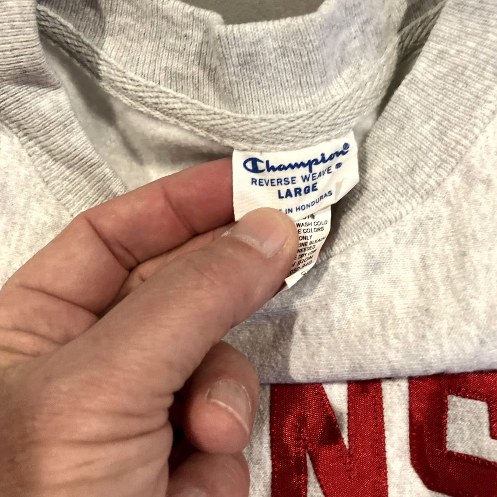 Champion VINTAGE Champion Reverse Weave Dickinson College Crewneck Sweatshirt L Gray Men Sweatshirt Pullover Reversible College Theme Size US L / EU 52-54 / 3 - 3 Thumbnail