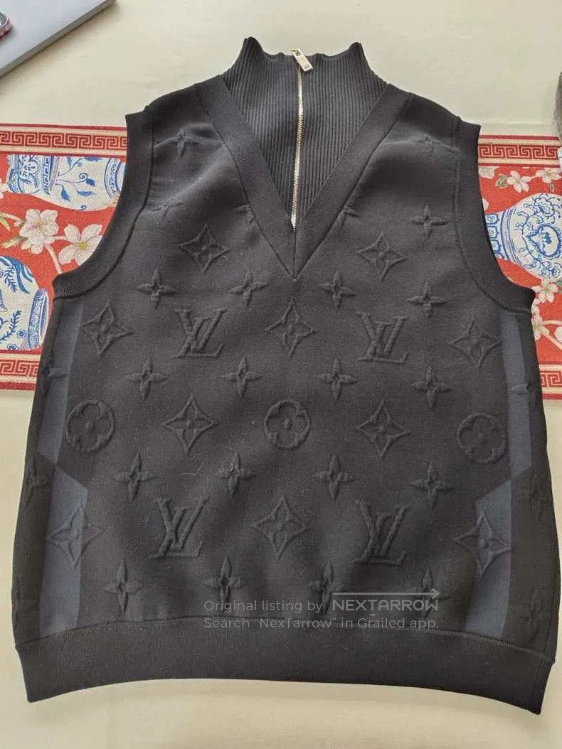 Louis Vuitton LV Monogram Embossed Sleeveless Vest. Size US M / EU 48-50 / 2 - 1 Thumbnail