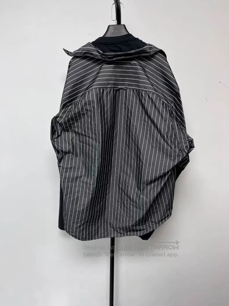 Balenciaga Balenciaga Striped Faux Two-Piece Button-Up Long Sleeve Sh Size US L / EU 52-54 / 3 - 2 Thumbnail