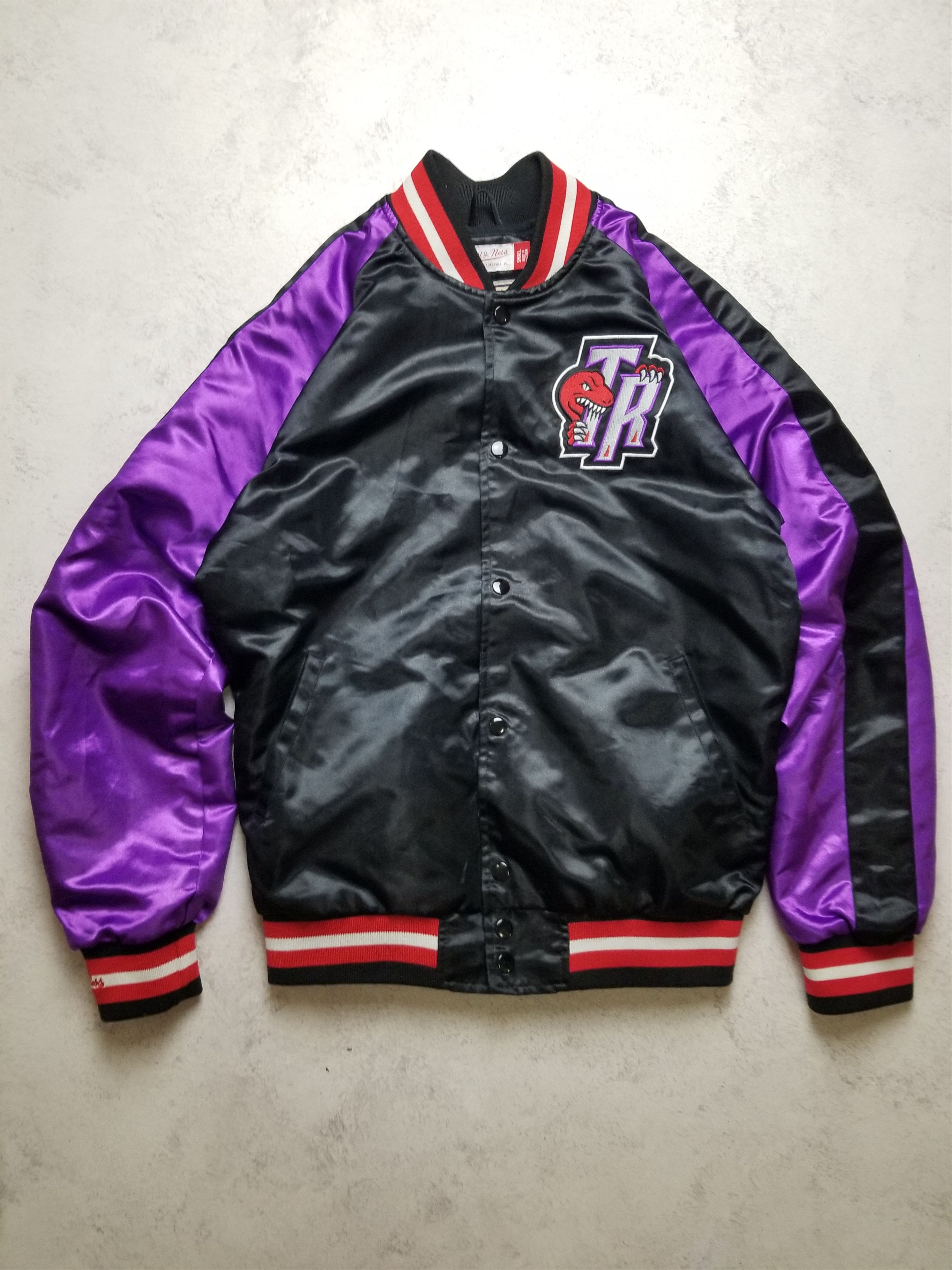 Mitchell & Ness Toronto Raptors Hardwood Classics NBA Bomber Jacket Size US S / EU 44-46 / 1 - 1 Thumbnail