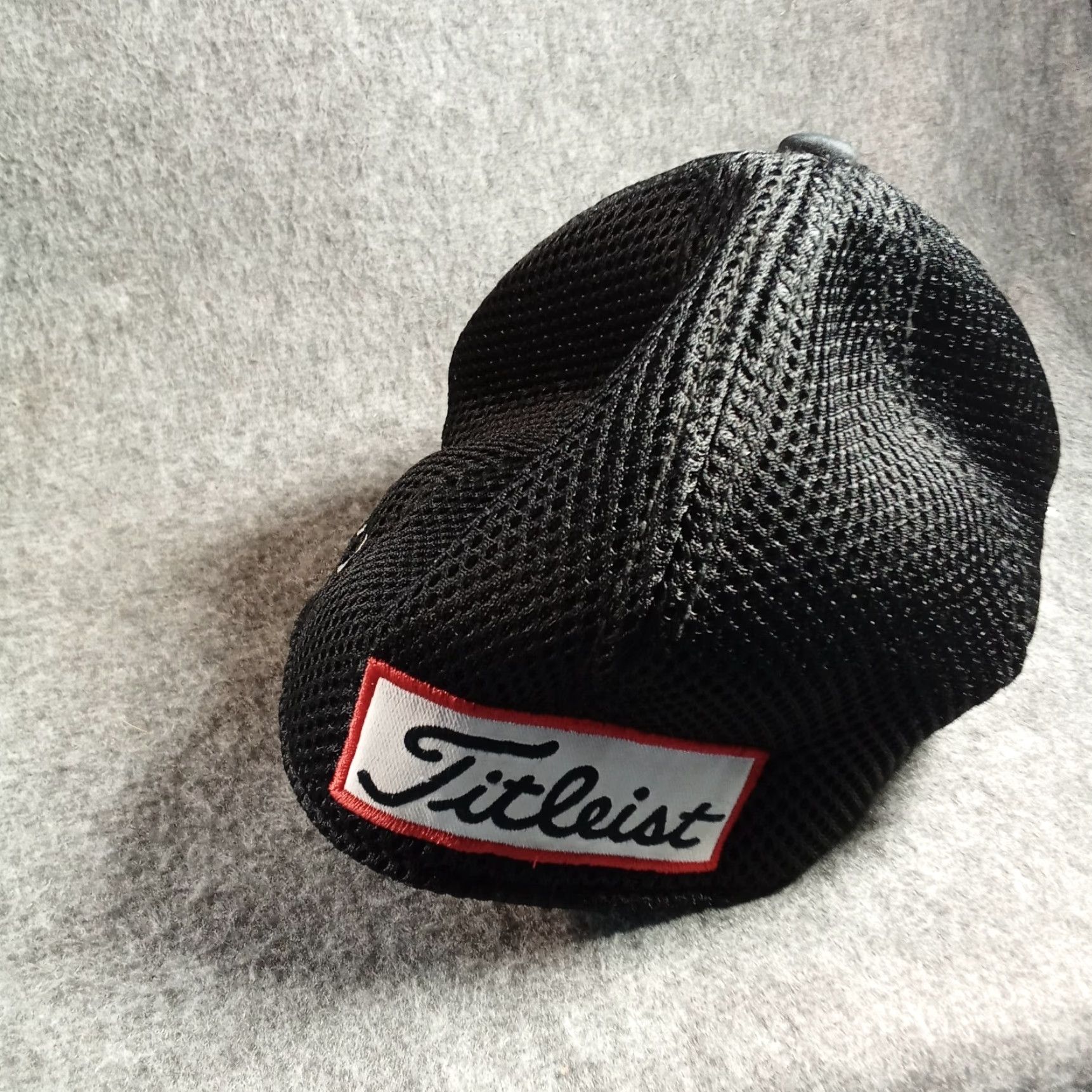 Titleist Titleist Hat Cap Fitted Men Medium Black Logo Golf Golfer New Era V1 Size ONE SIZE - 6 Thumbnail