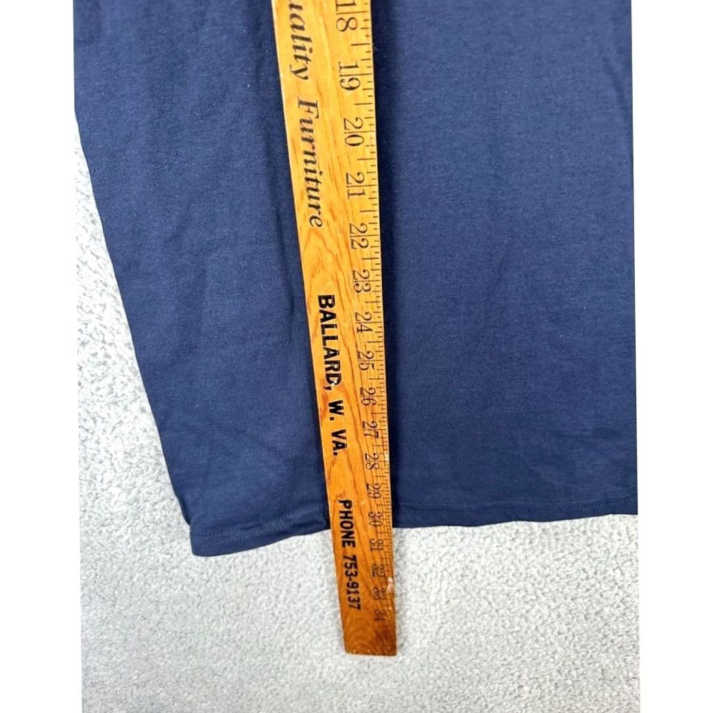 Vintage Fanatics T-Shirt Adult XL Navy Blue Braves Short Sleeve Crew Neck Mens NEW Size US XL / EU 56 / 4 - 6 Thumbnail