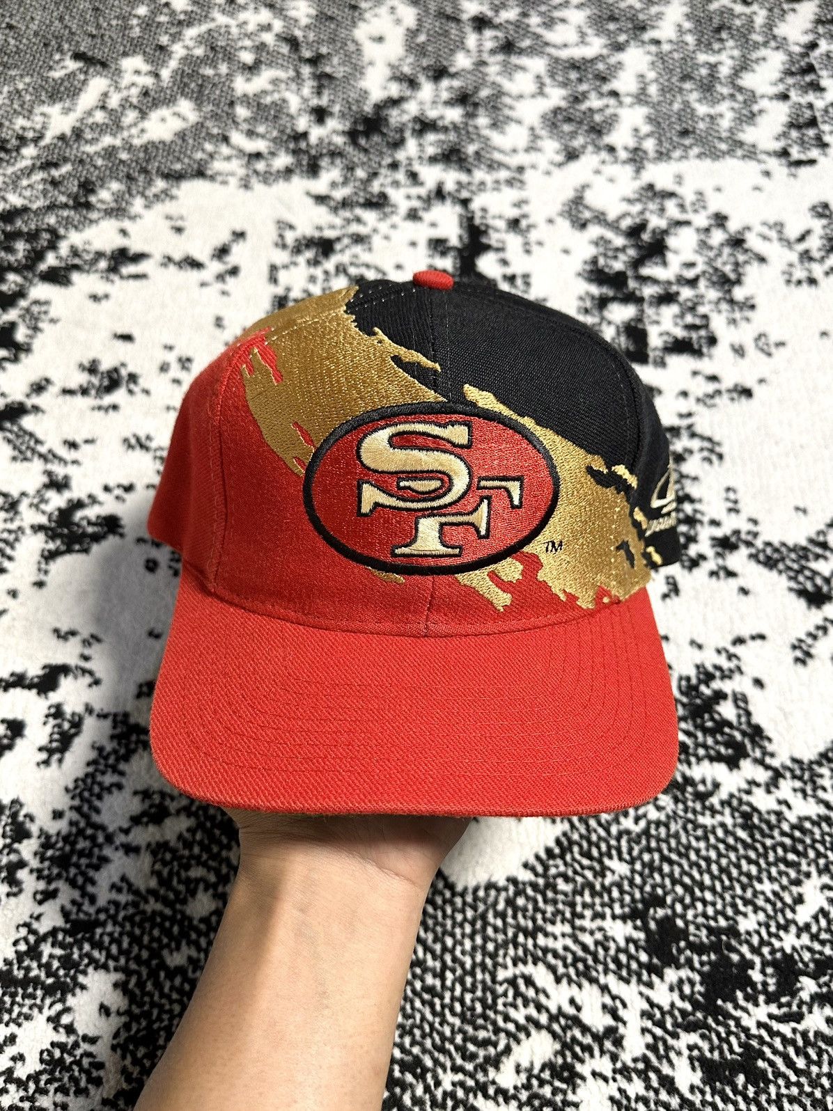 Logo Athletic Vintage NFL San Francisco 49ers Blackdome Splash 90s Hat Size ONE SIZE - 1 Thumbnail