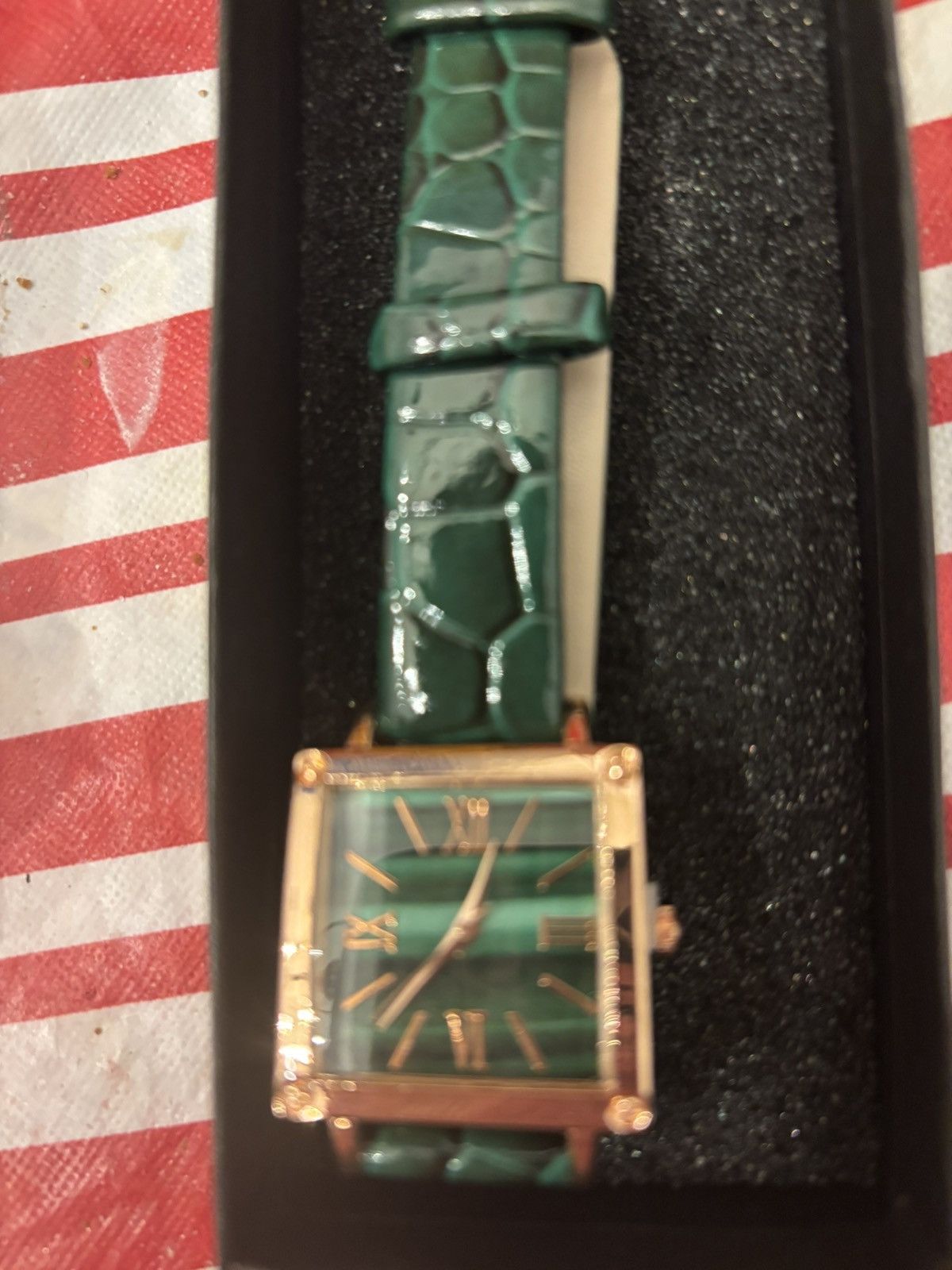 Other Men’s and women’s beautiful watches Size ONE SIZE - 2 Thumbnail