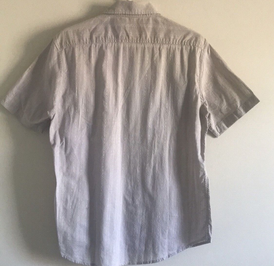 H&M H&M MENS SHORT SLEEVE EMBROIDERED BUTTON DOWN SHIRT SIZE M Size US M / EU 48-50 / 2 - 5 Thumbnail